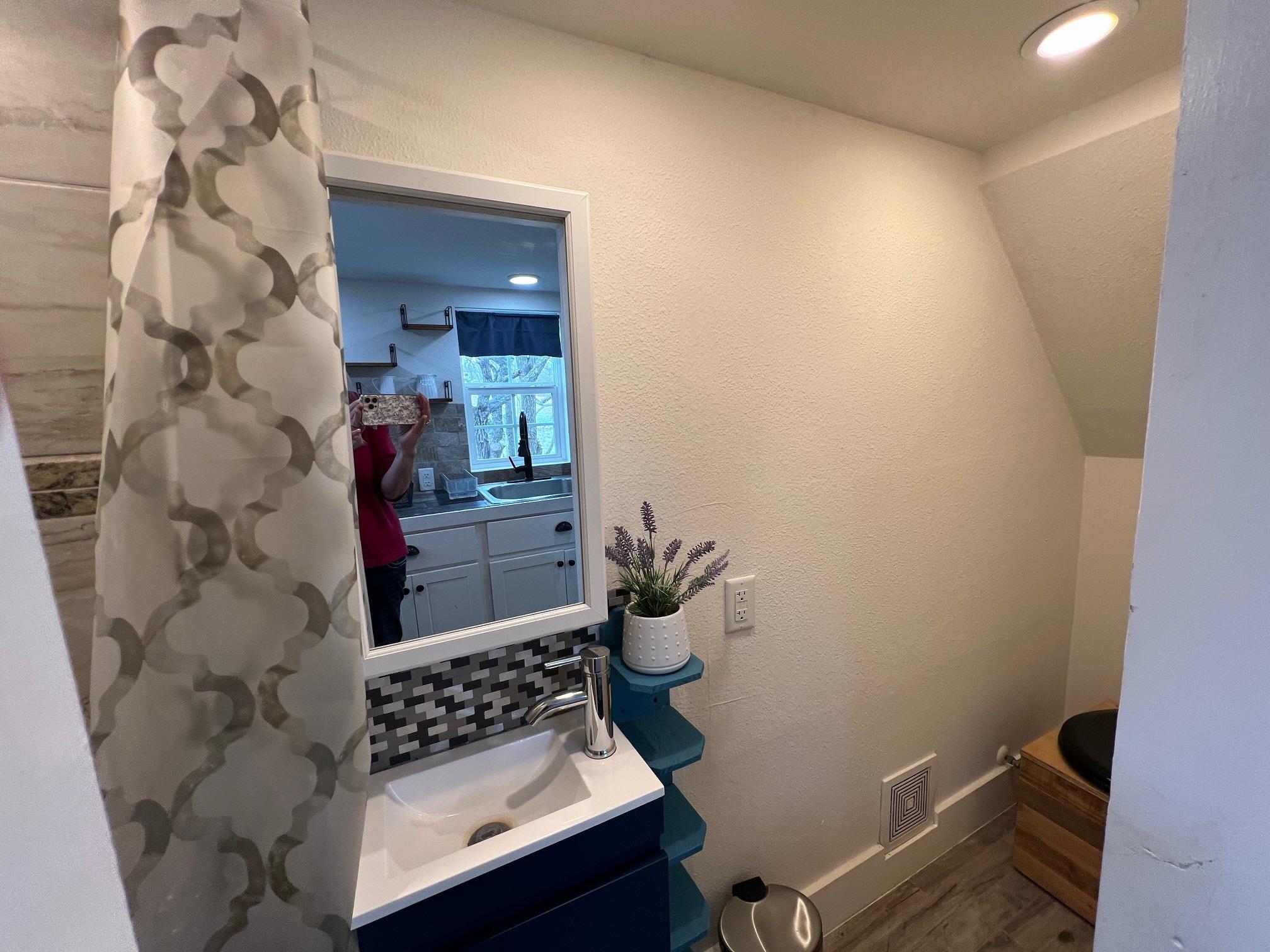 128 Arrowhead Ct # A, Bastrop, TX 78602