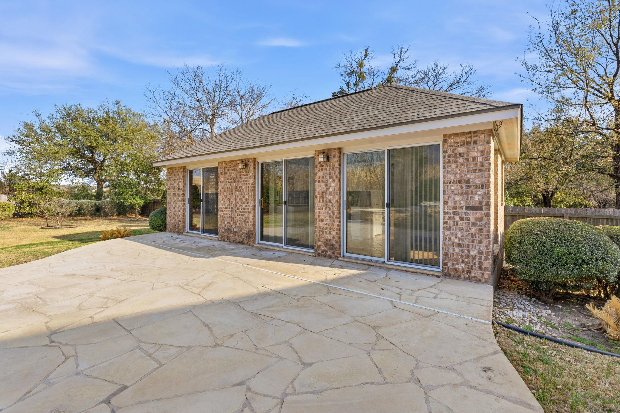 2400 Vestavia Ridge Ln, Cedar Park, TX 78613