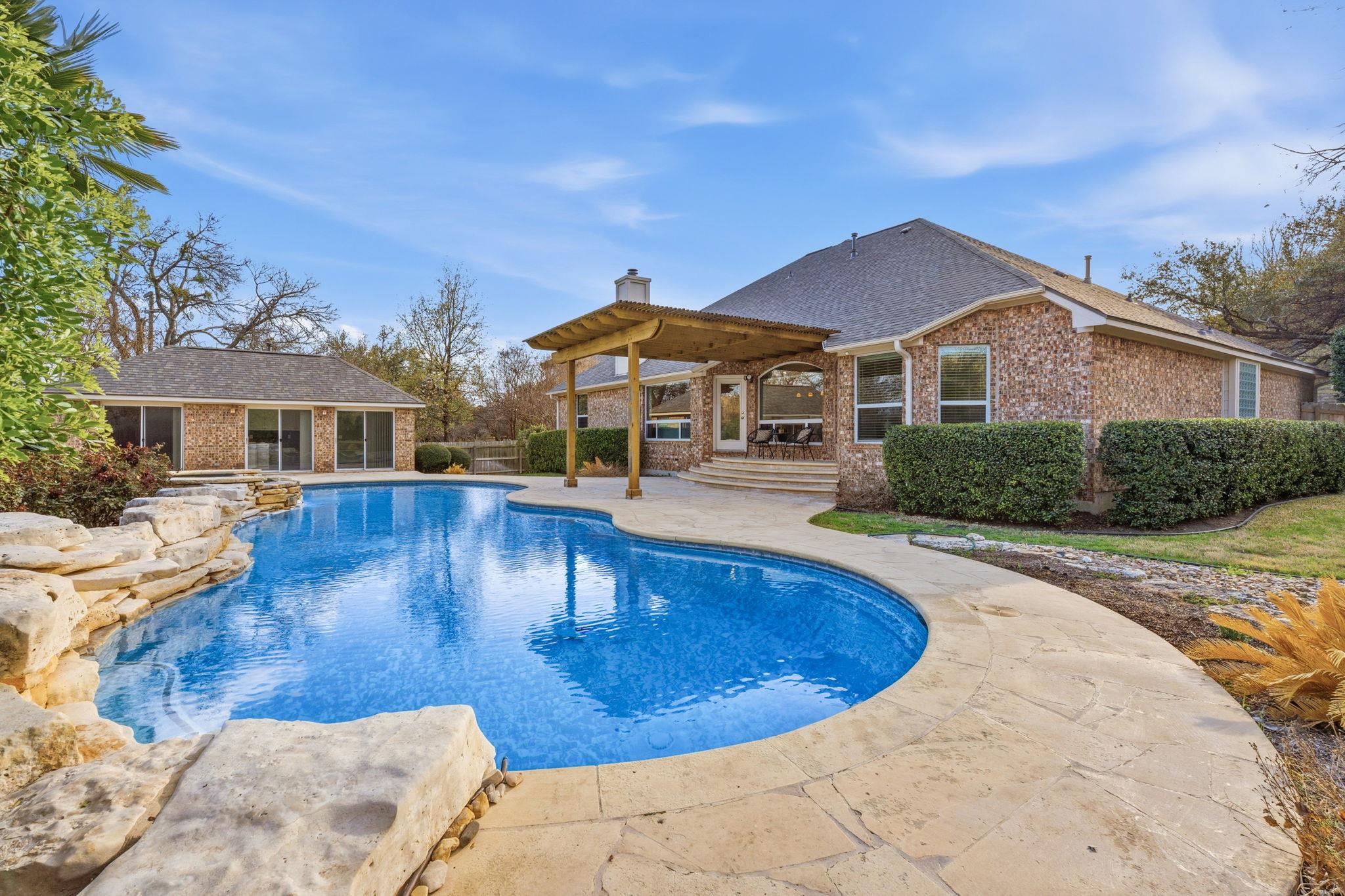2400 Vestavia Ridge Ln, Cedar Park, TX 78613