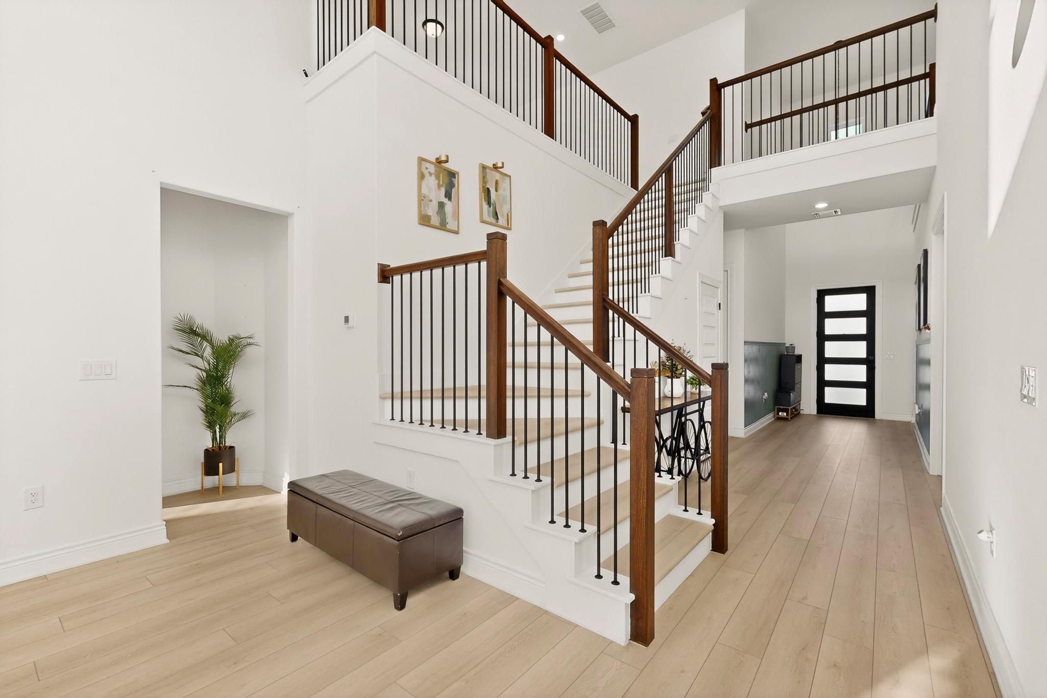 2121 Lolo Ln, Leander, TX 78641