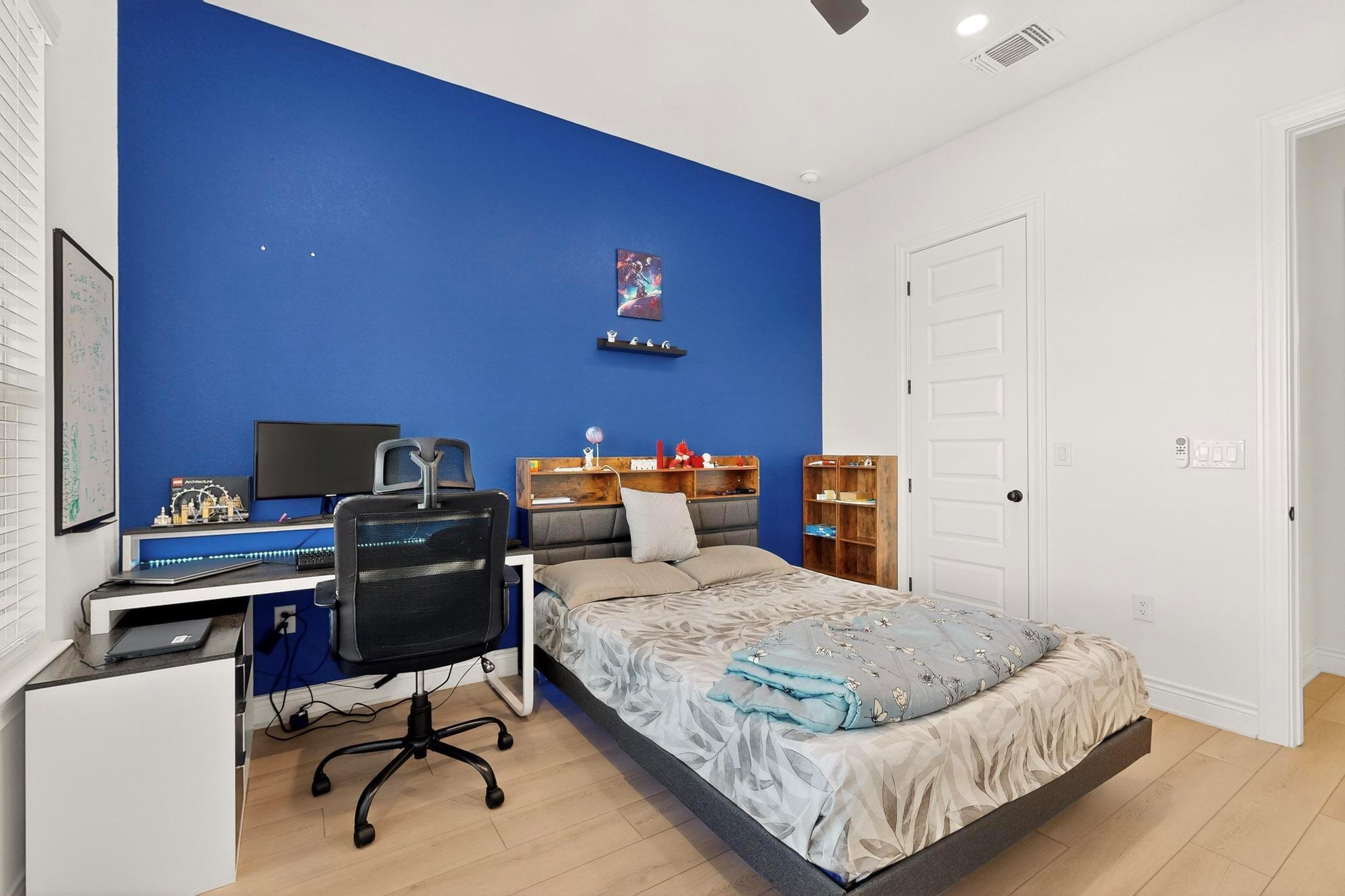 2121 Lolo Ln, Leander, TX 78641