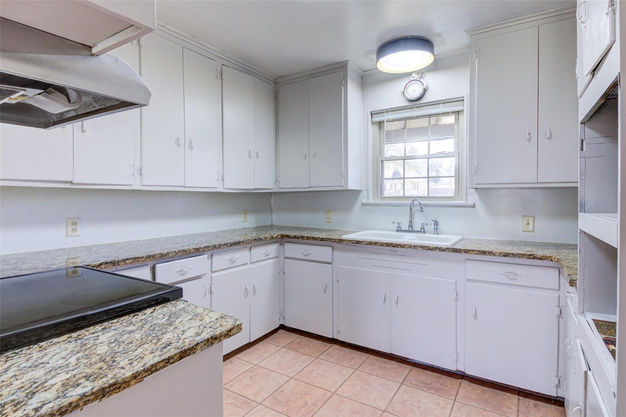 11811 Sleepy Hollow Rd, Manchaca, TX 78652