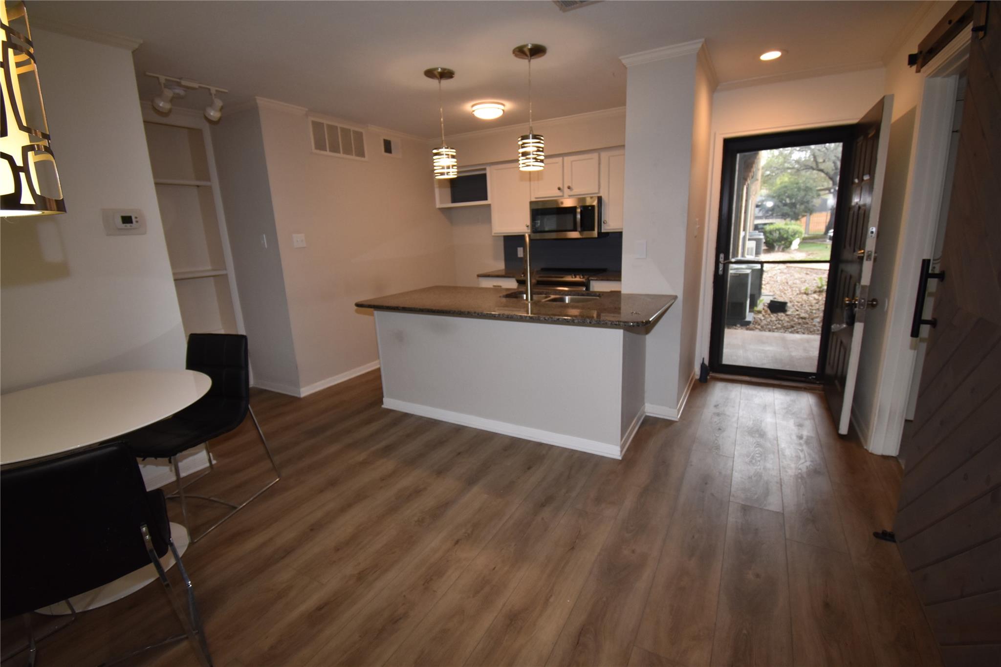 8888 Tallwood Dr # 2109, Austin, TX 78759