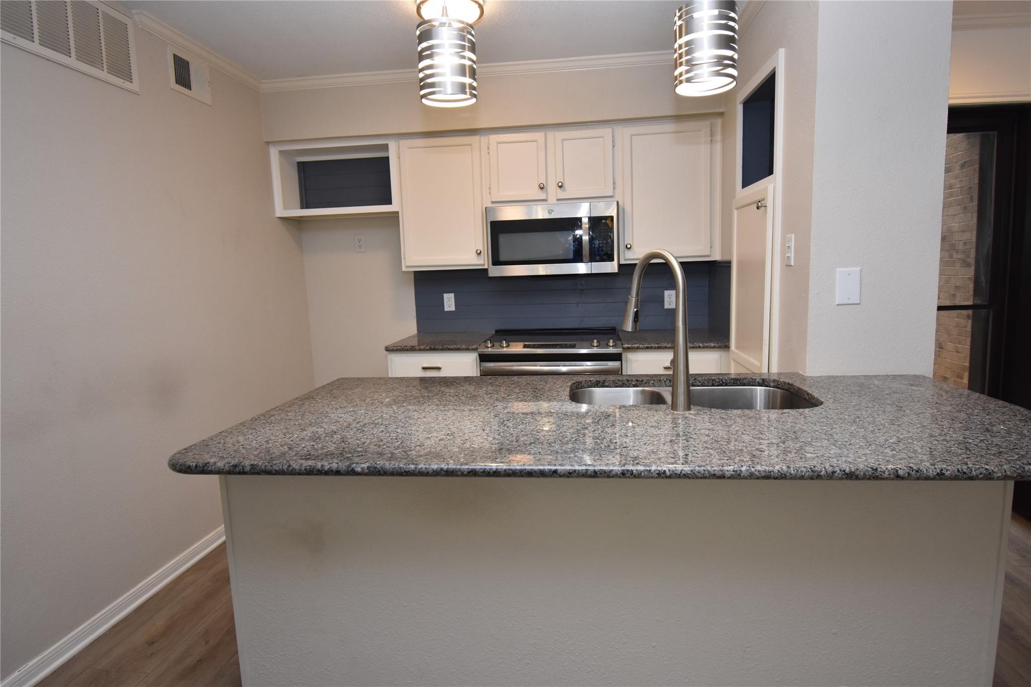 8888 Tallwood Dr # 2109, Austin, TX 78759