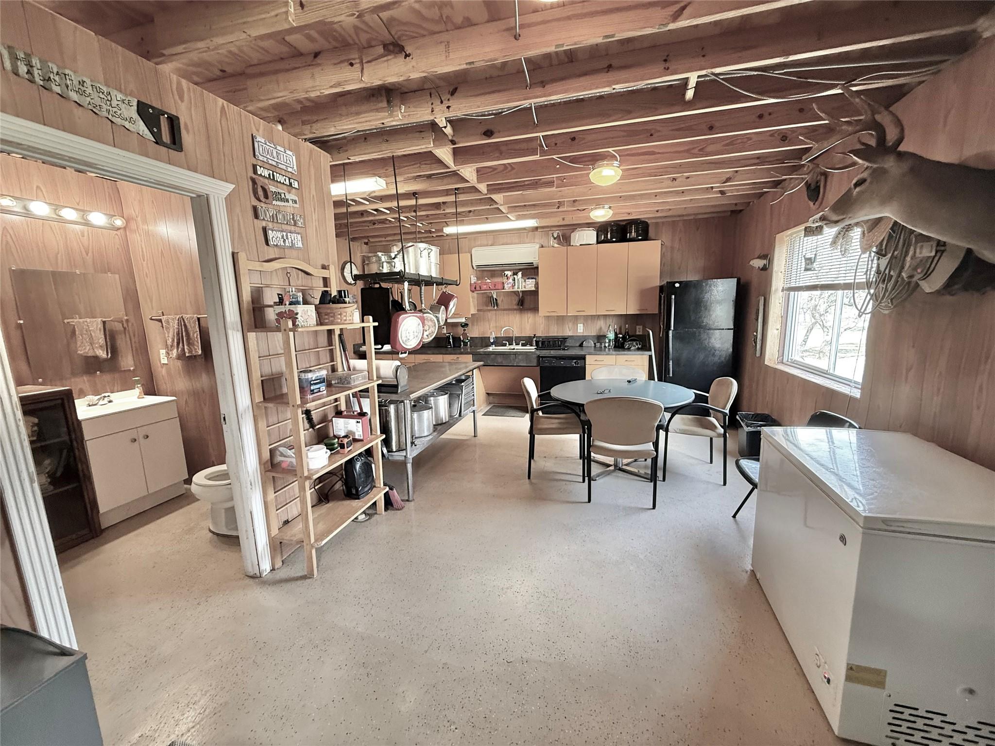 2501 County Road 228 Rd, Florence, TX 76527