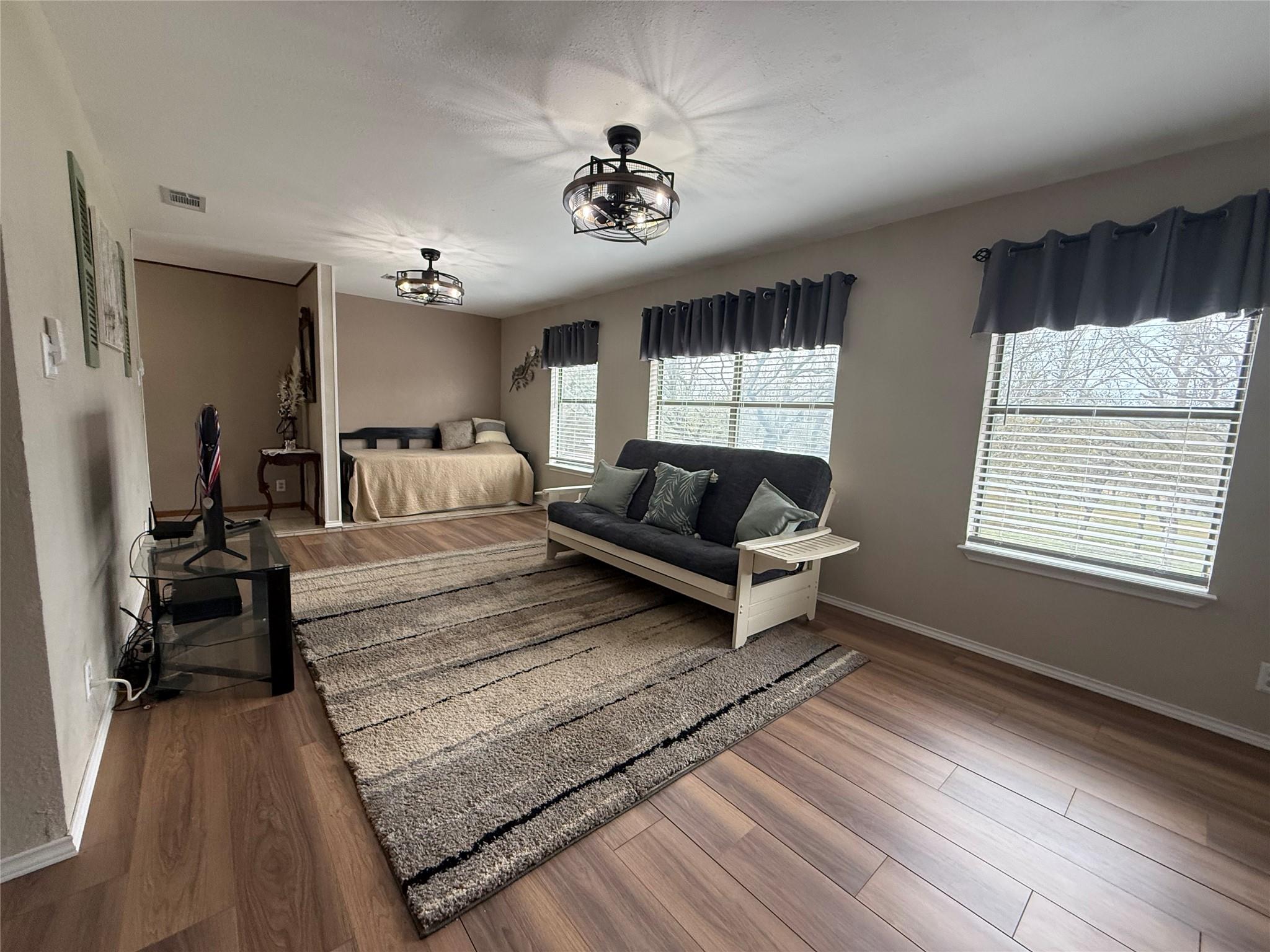 2501 County Road 228 Rd, Florence, TX 76527