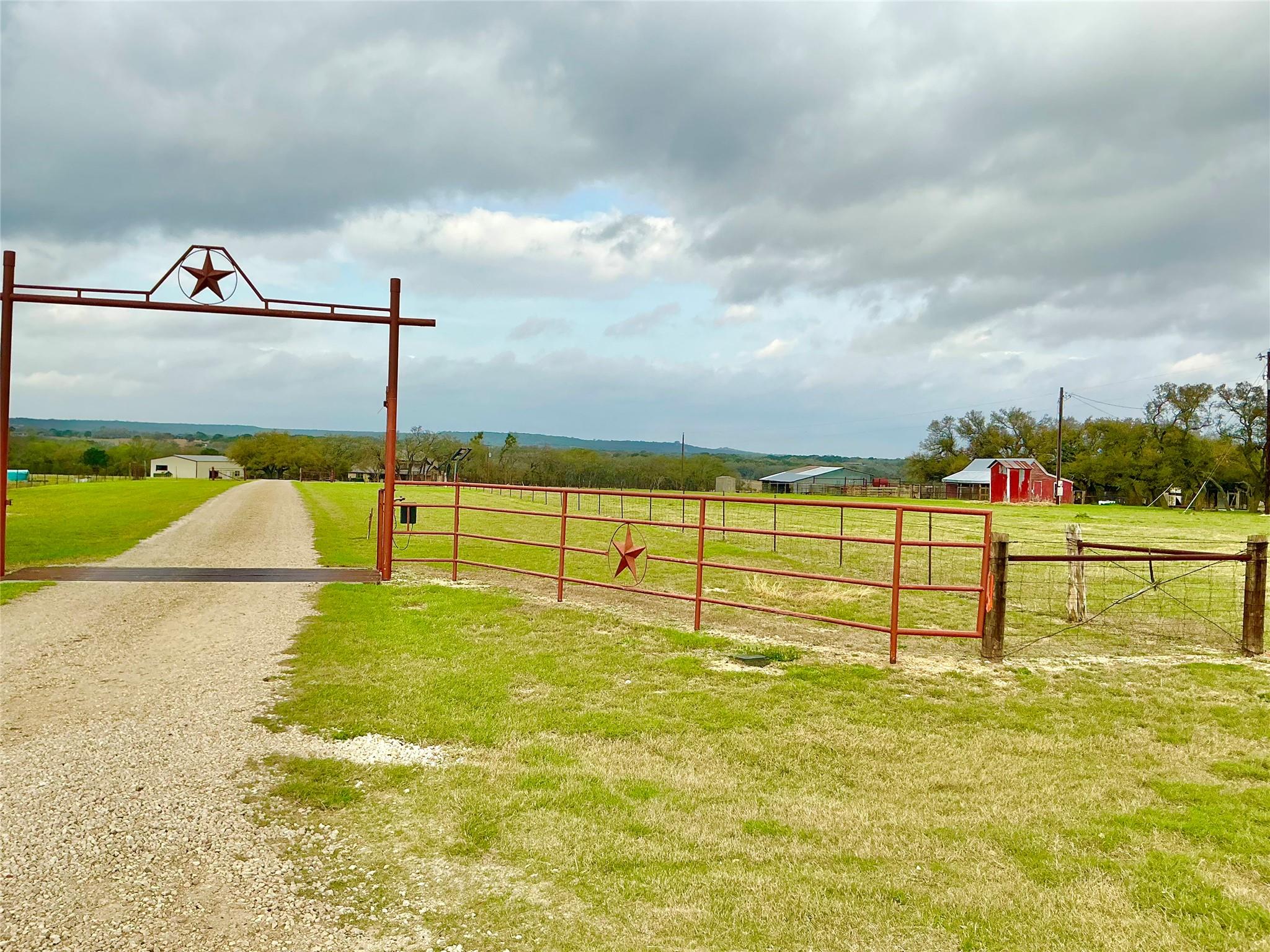 2501 County Road 228 Rd, Florence, TX 76527
