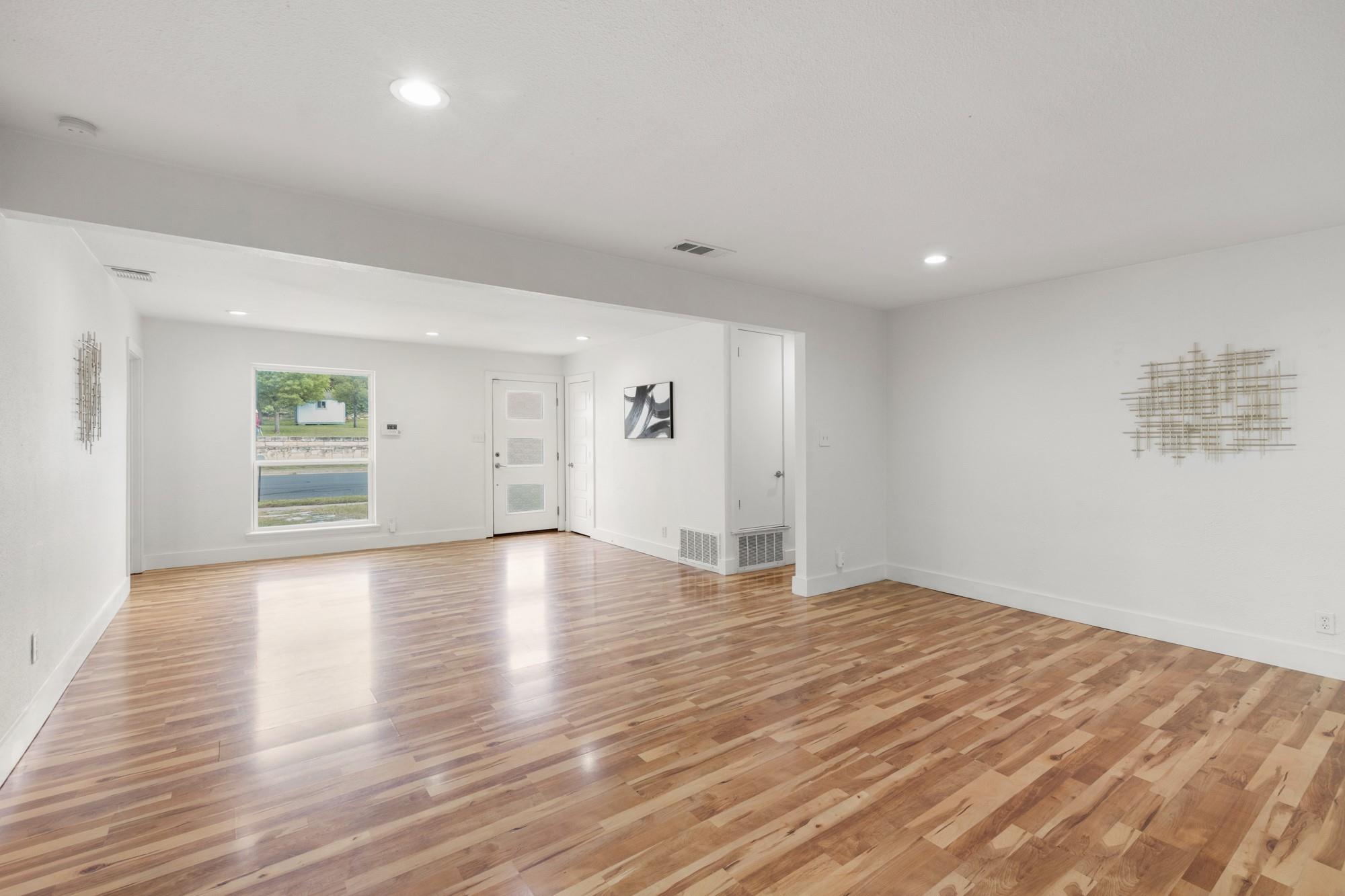 4604 Bundyhill Dr, Austin, TX 78723