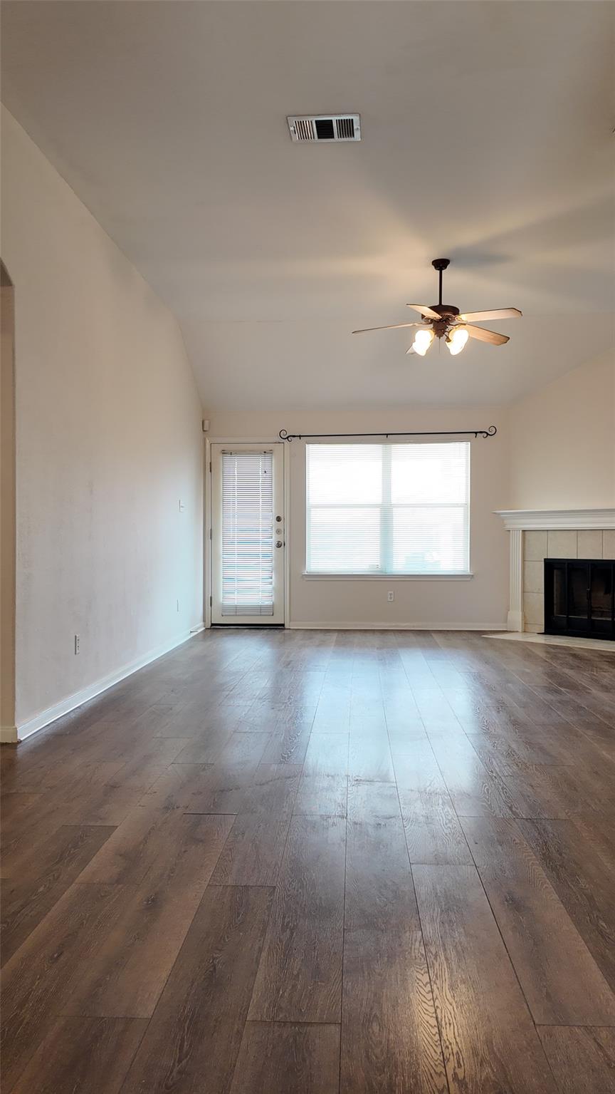 100 Maplewood S, Kyle, TX 78640