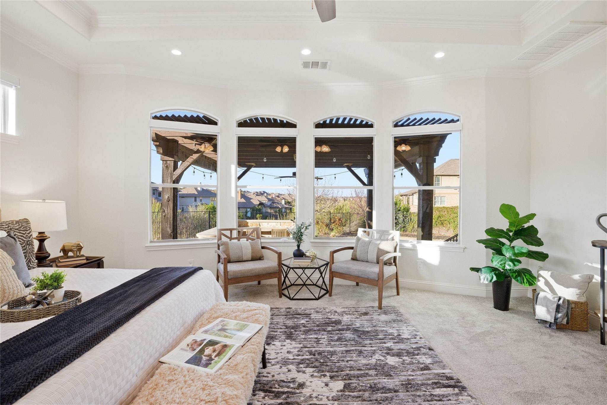 105 Edinburgh Isle Ct, Lakeway, TX 78738