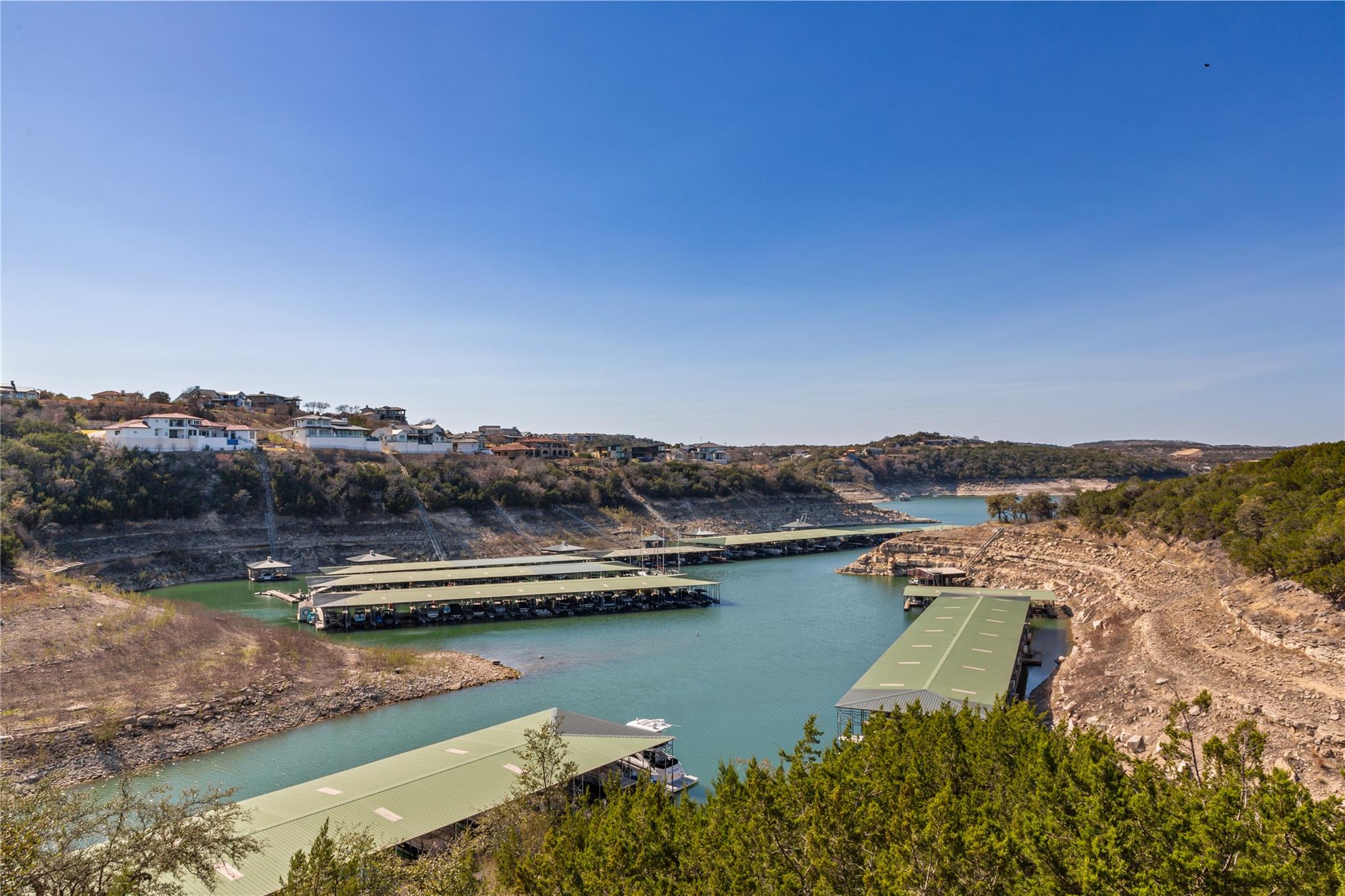 105 Edinburgh Isle Ct, Lakeway, TX 78738