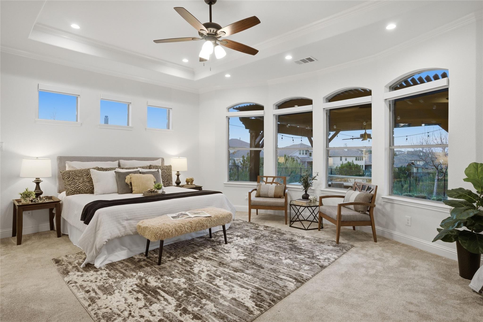 105 Edinburgh Isle Ct, Lakeway, TX 78738