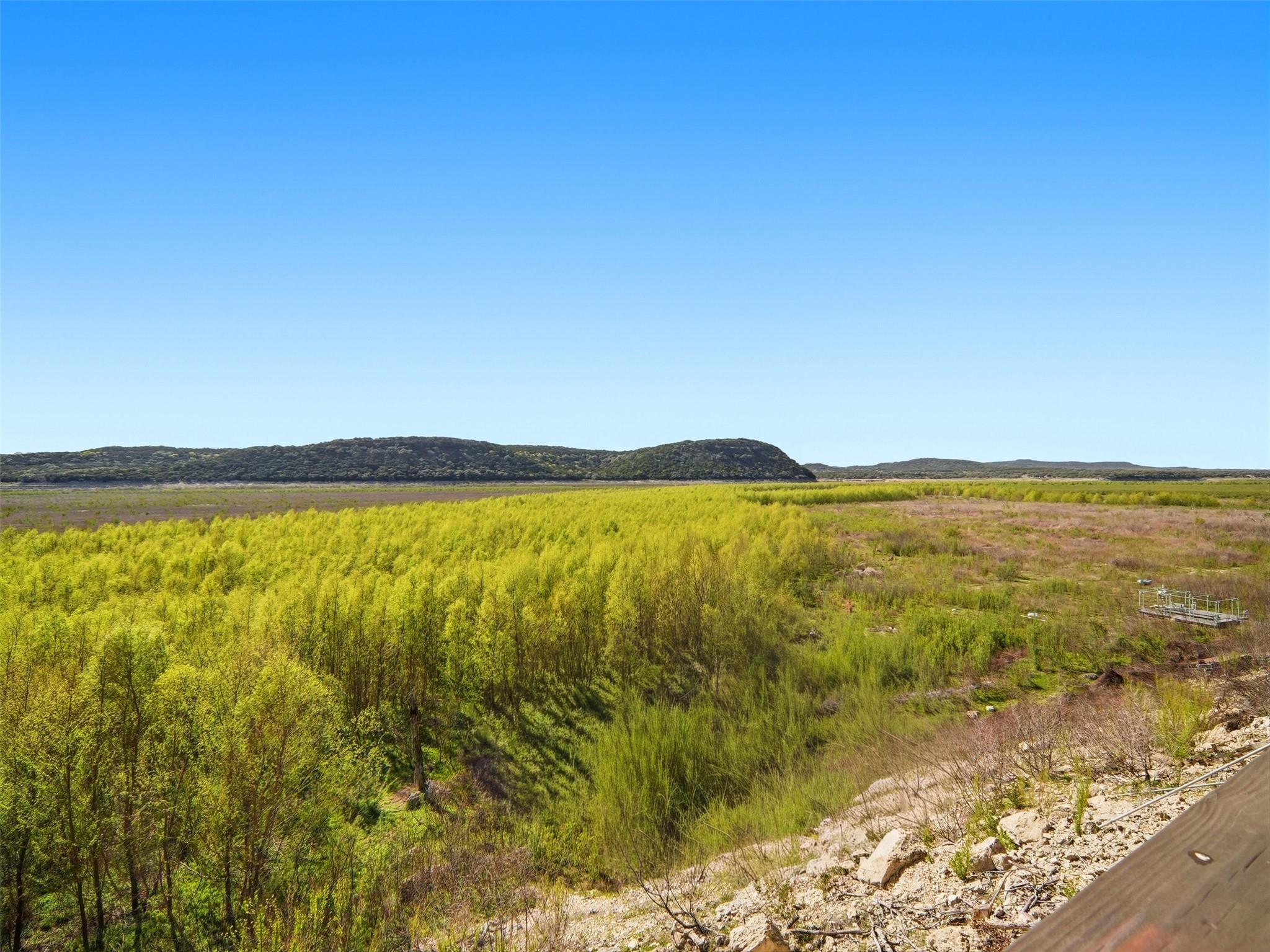 159 Thornton Ln, Lakehills, TX 78063