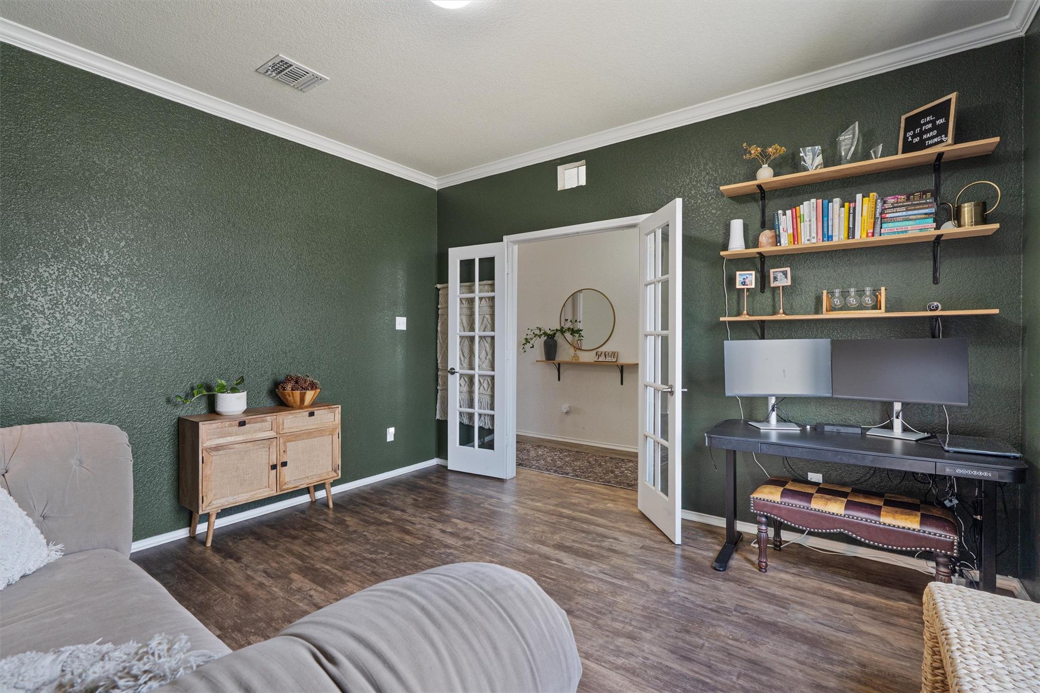 124 Northern Harrier Ct, Leander, TX 78641