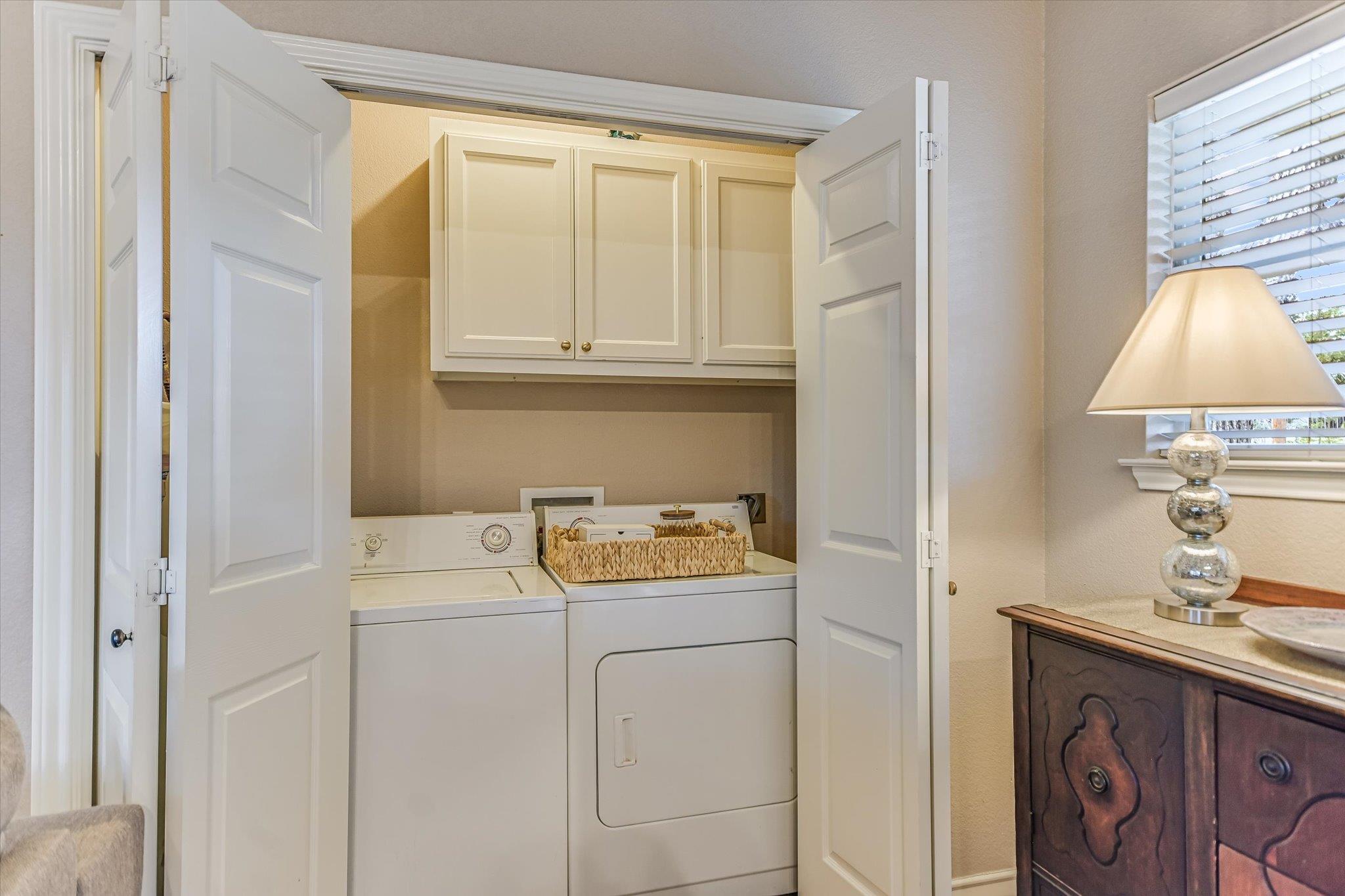 207 River Oaks Dr, Wimberley, TX 78676