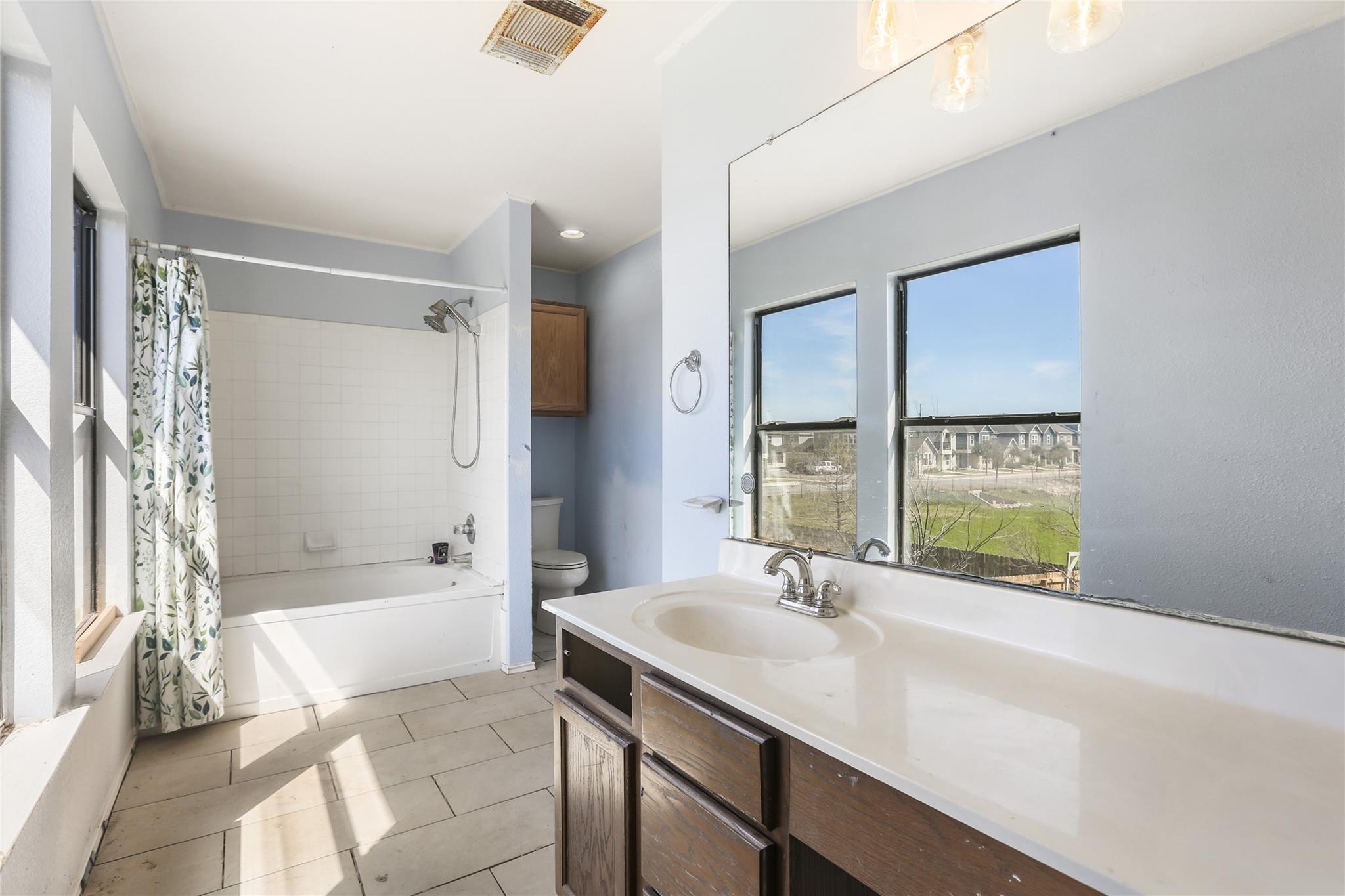 303 Greener Dr, Leander, TX 78641