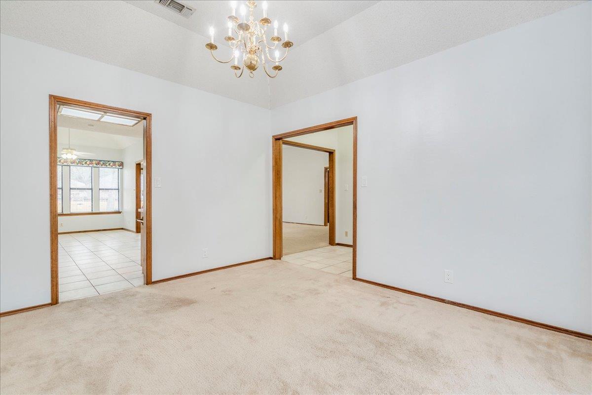 2132 Northcrest Dr, New Braunfels, TX 78130