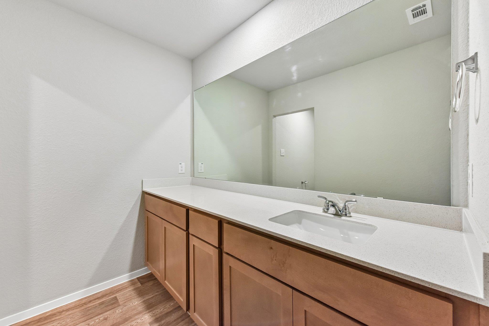 501 Rear Boot Way, Liberty Hill, TX 78642