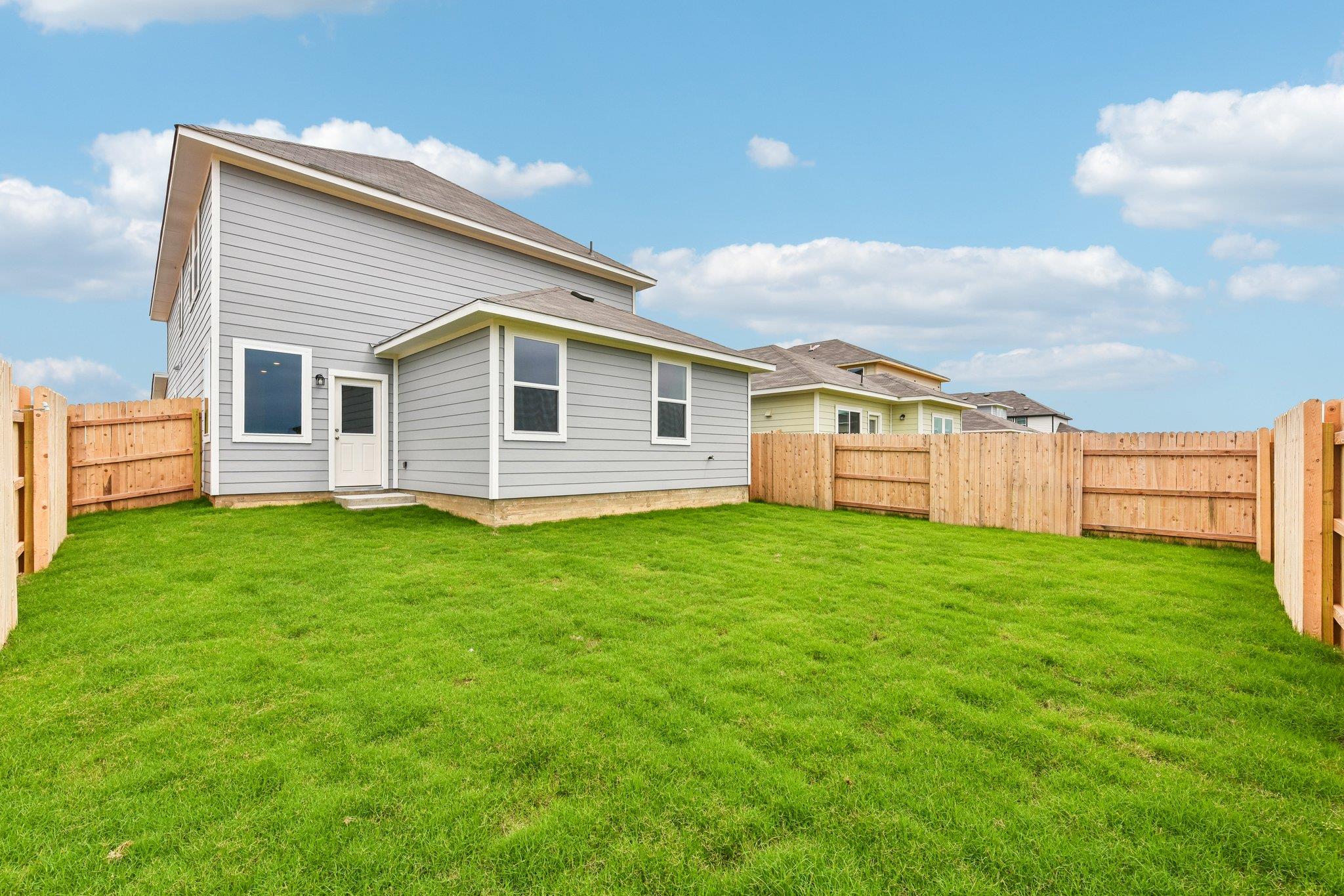 501 Rear Boot Way, Liberty Hill, TX 78642