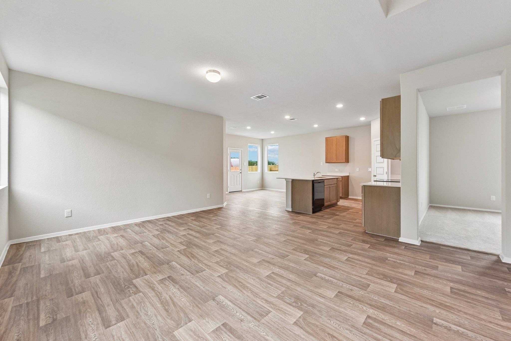 501 Rear Boot Way, Liberty Hill, TX 78642
