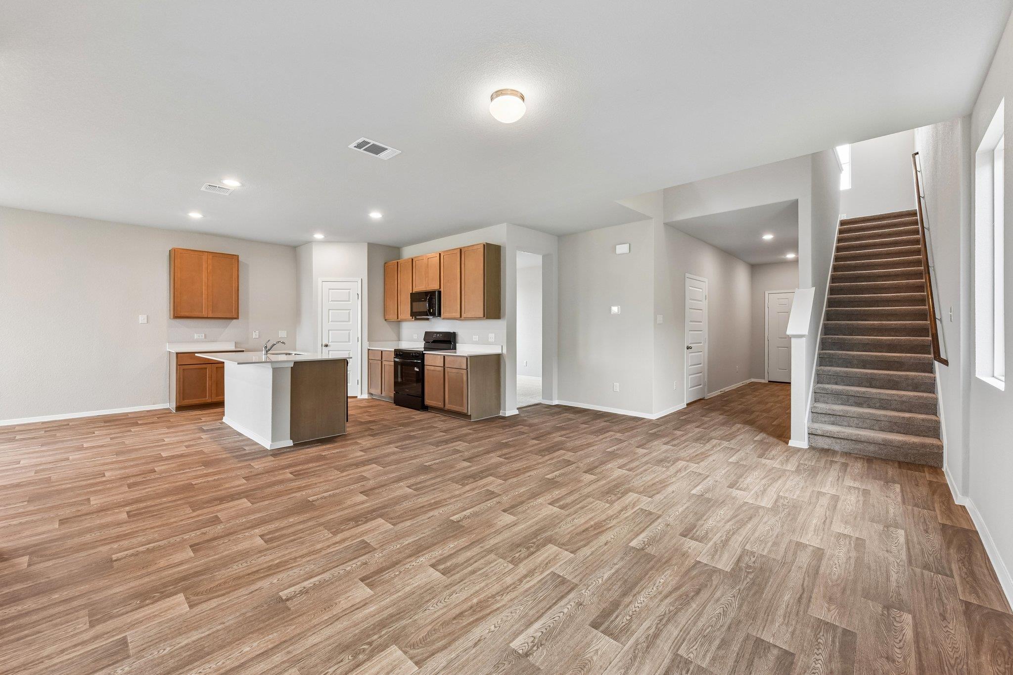 501 Rear Boot Way, Liberty Hill, TX 78642