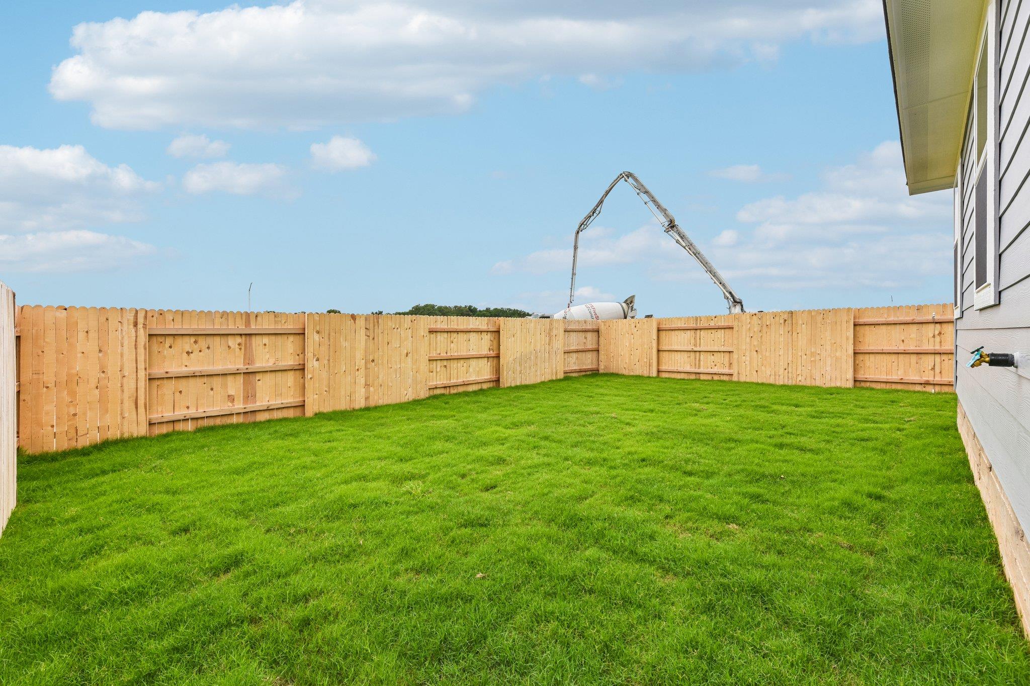 501 Rear Boot Way, Liberty Hill, TX 78642