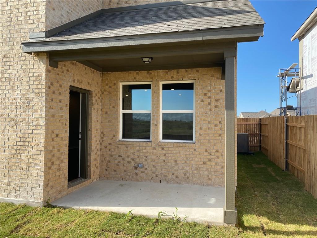 670 Pepperbark Loop, Buda, TX 78610