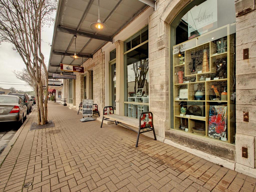 3001 Parker Dr, Georgetown, TX 78628