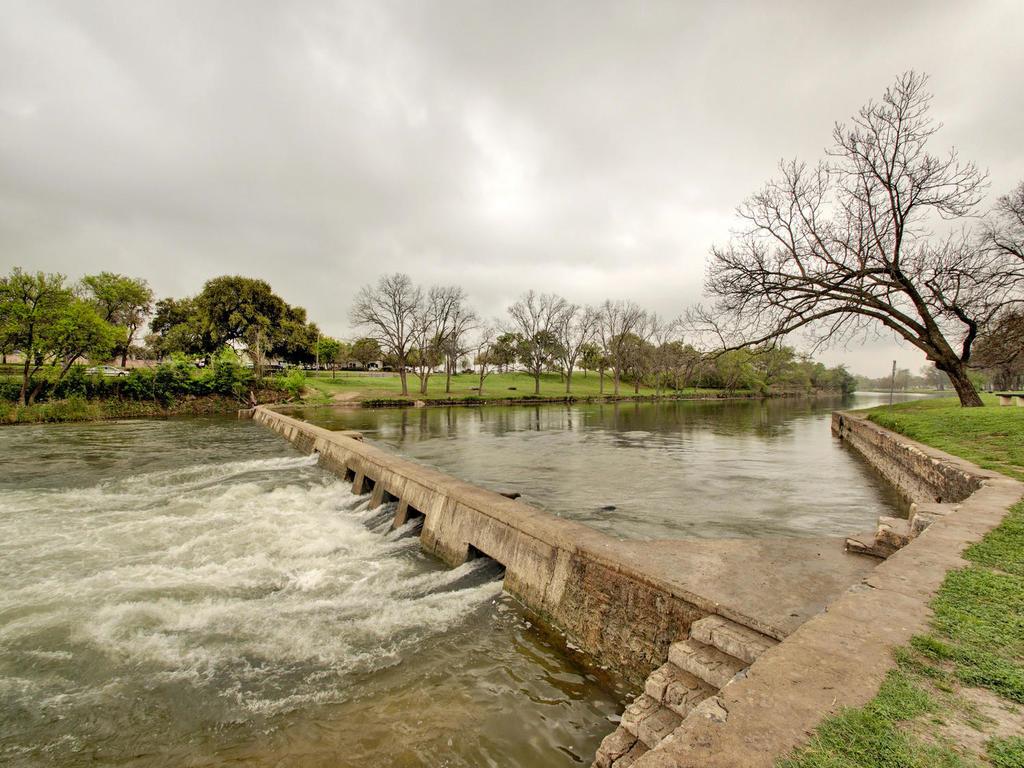 3001 Parker Dr, Georgetown, TX 78628