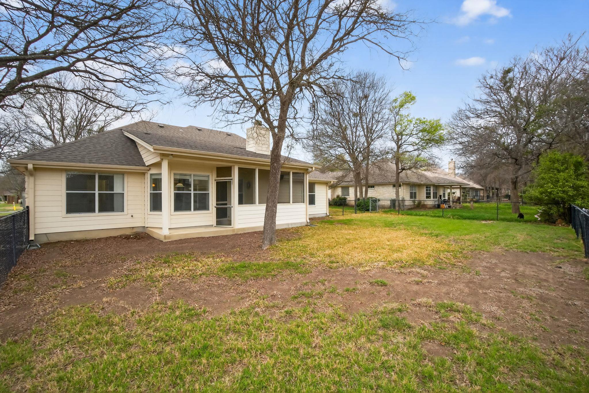 3001 Parker Dr, Georgetown, TX 78628