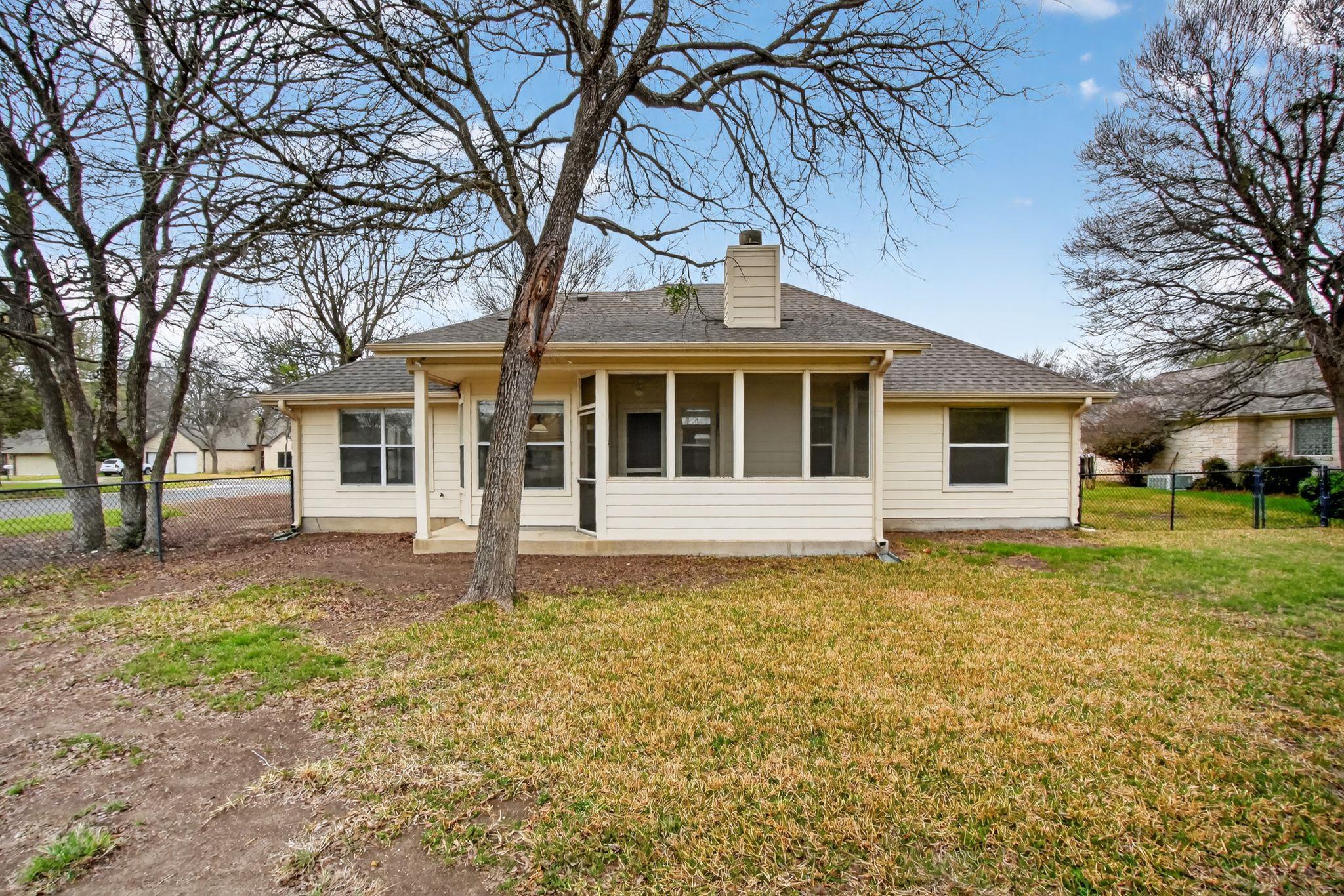 3001 Parker Dr, Georgetown, TX 78628