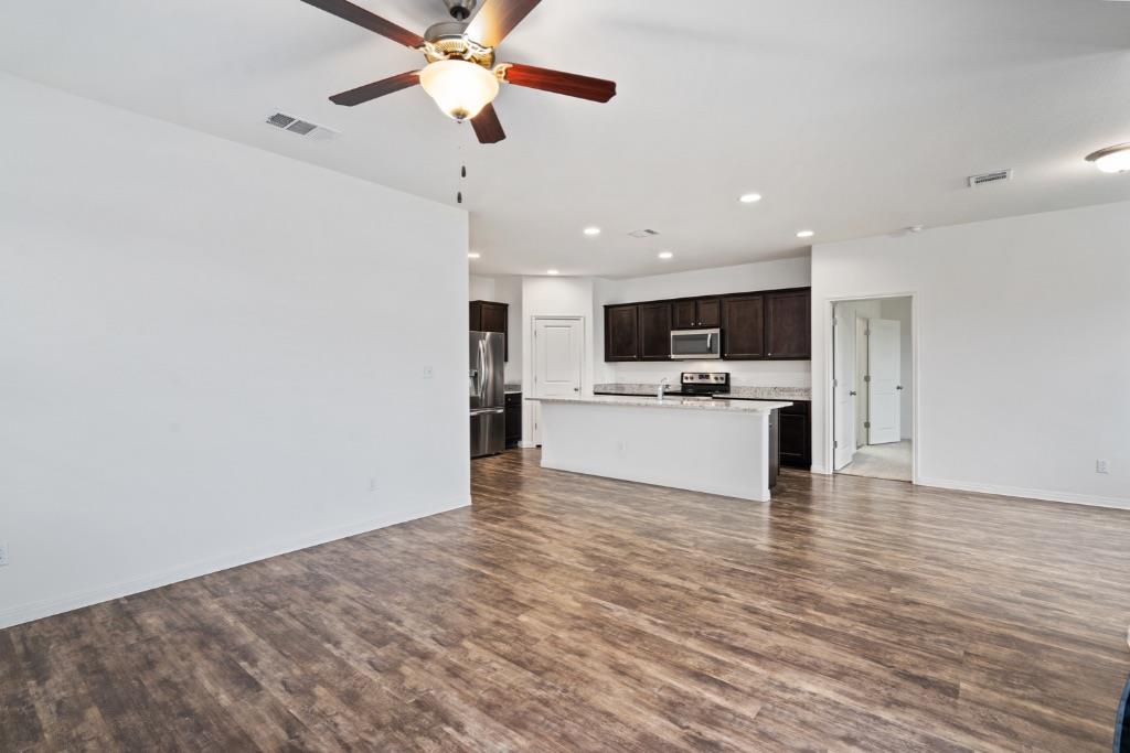 13904 Mark Christopher Way, Manor, TX 78653