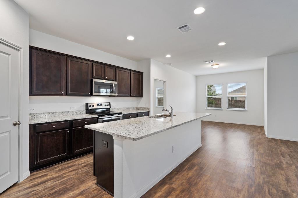 13904 Mark Christopher Way, Manor, TX 78653