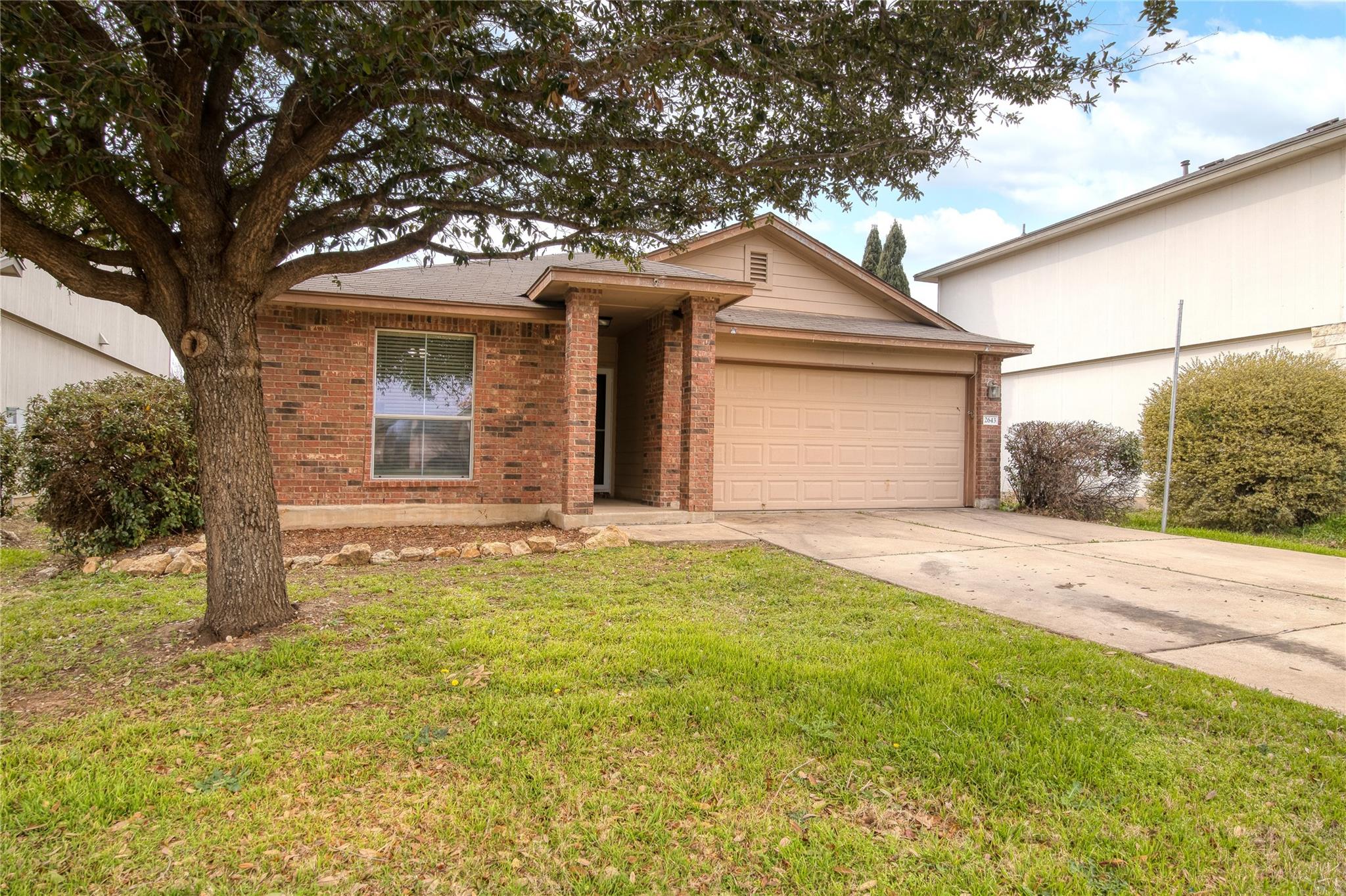 2643 Haselwood Ln, Round Rock, TX 78665