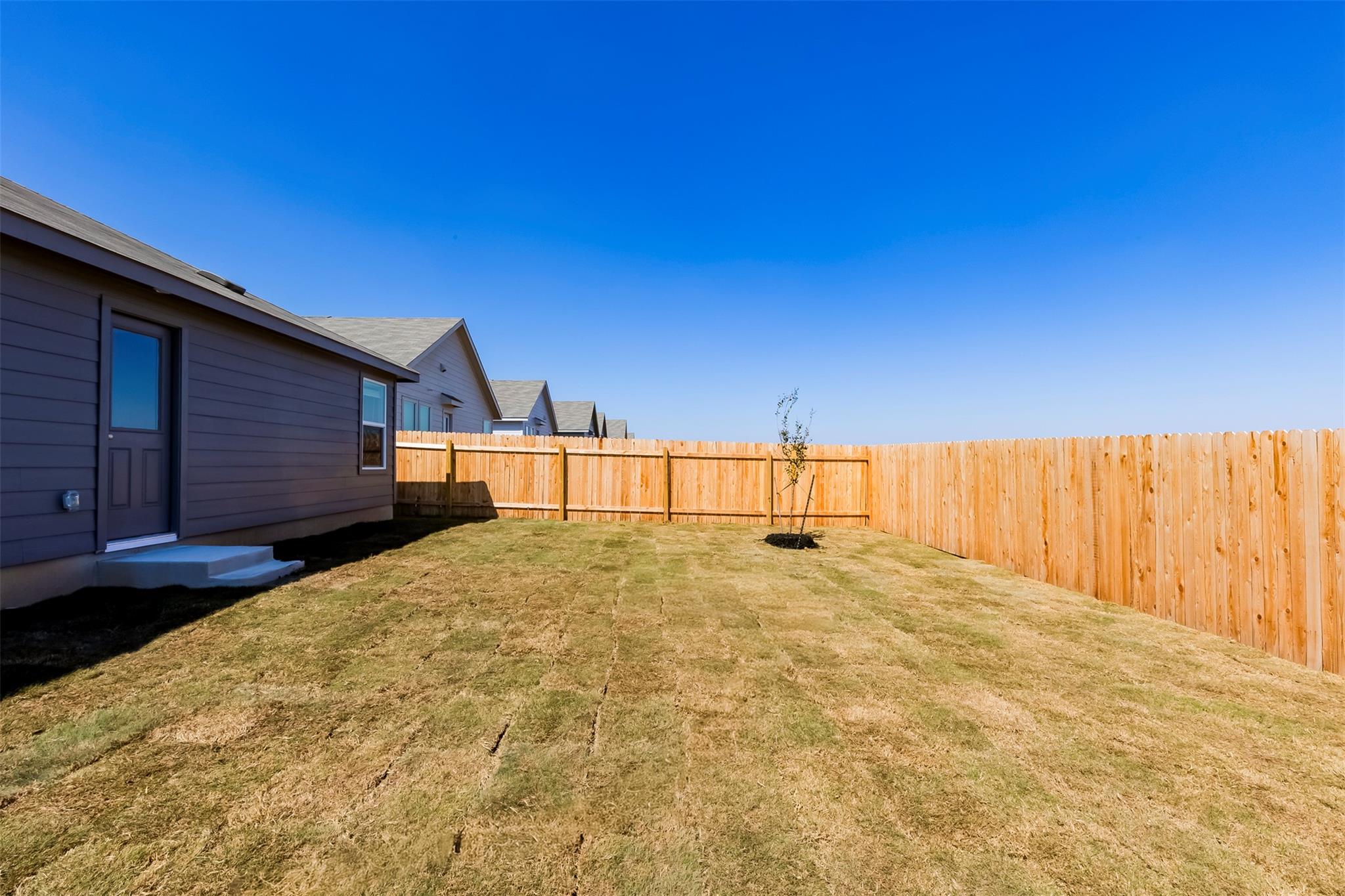 535 Paris St, Maxwell, TX 78656