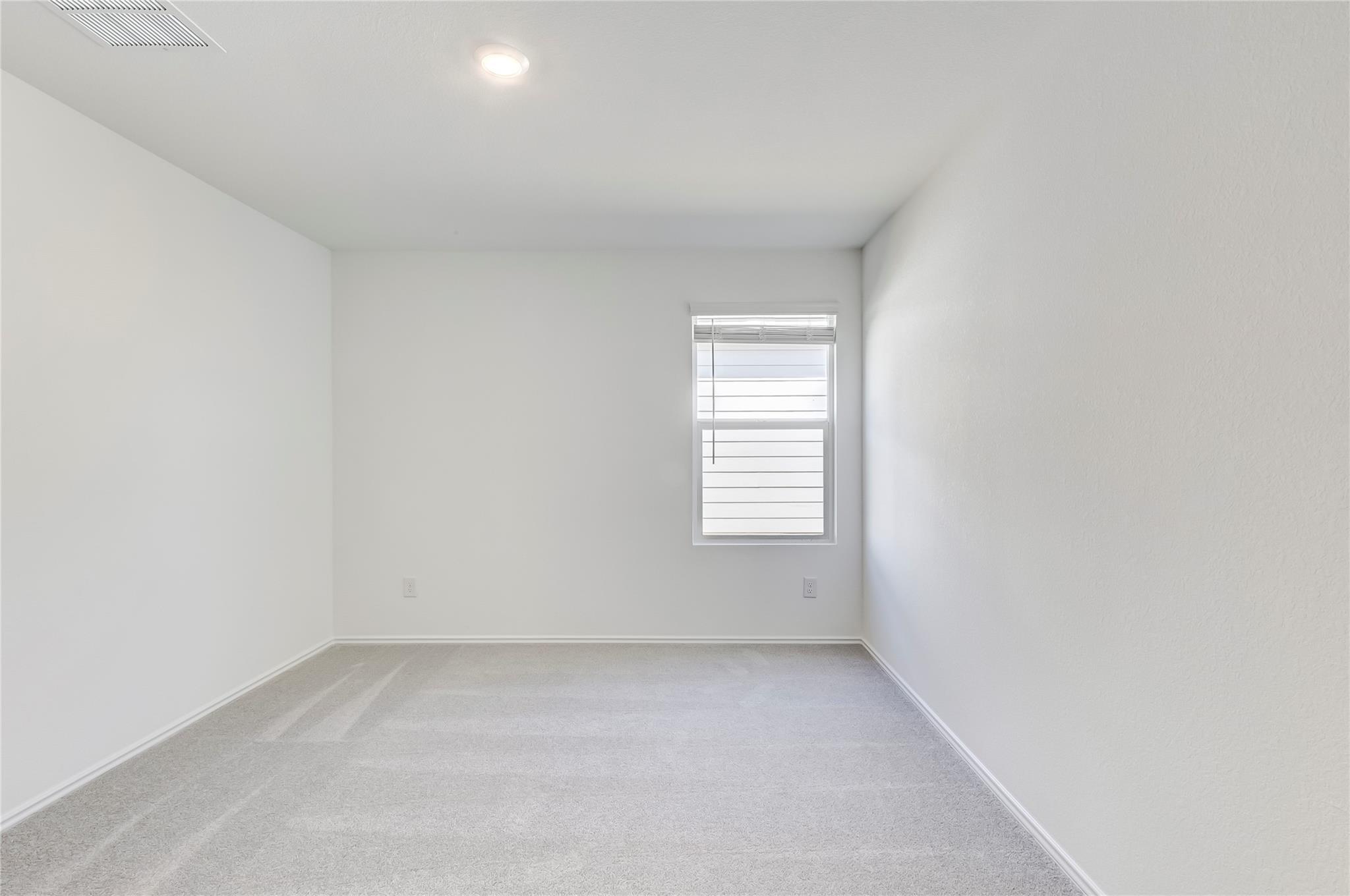 535 Paris St, Maxwell, TX 78656