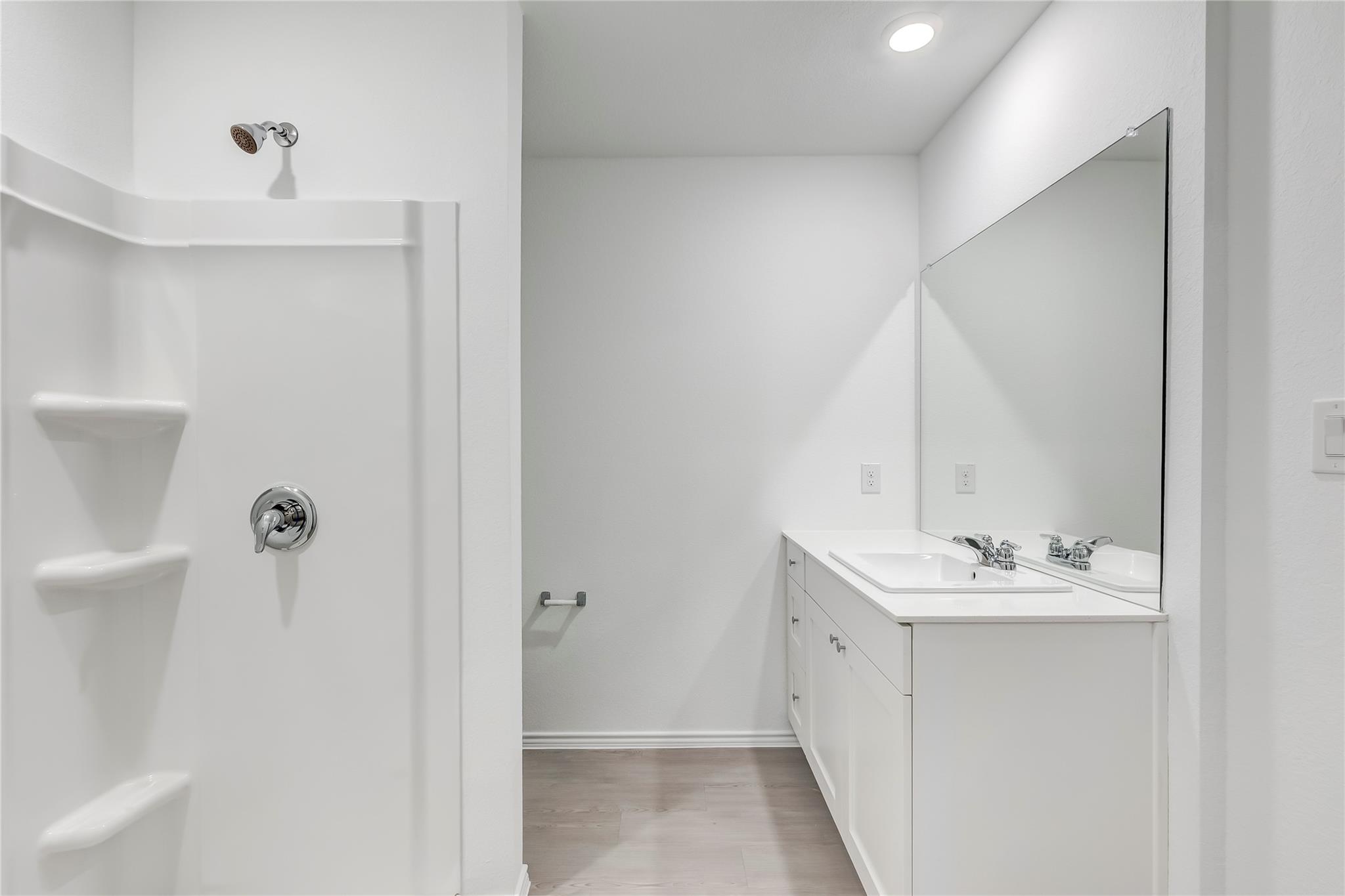 535 Paris St, Maxwell, TX 78656