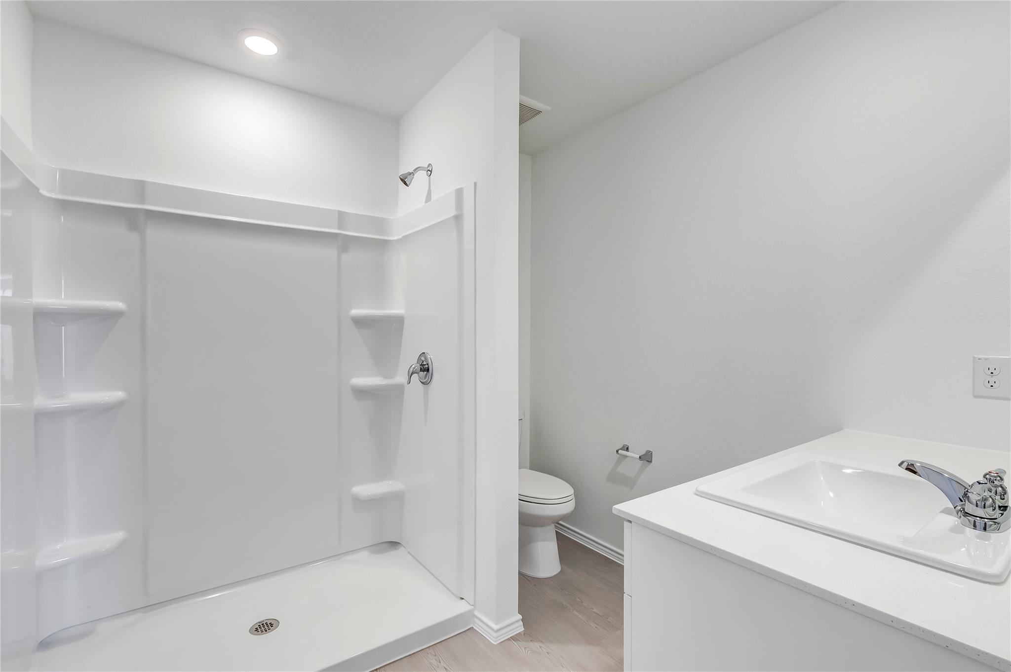 535 Paris St, Maxwell, TX 78656