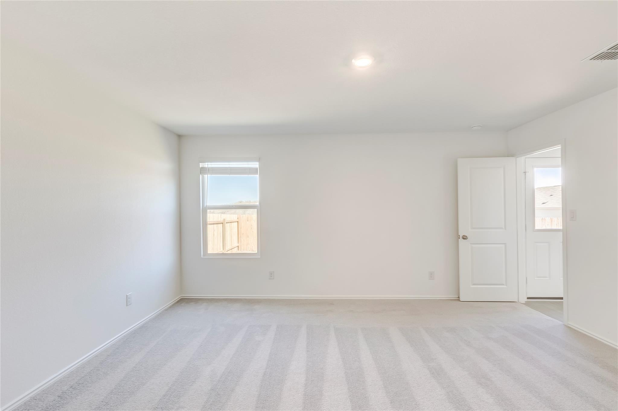 535 Paris St, Maxwell, TX 78656