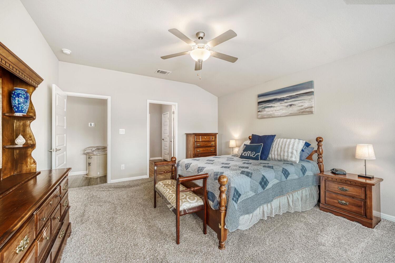 10505 Mager Ln, Hutto, TX 78634