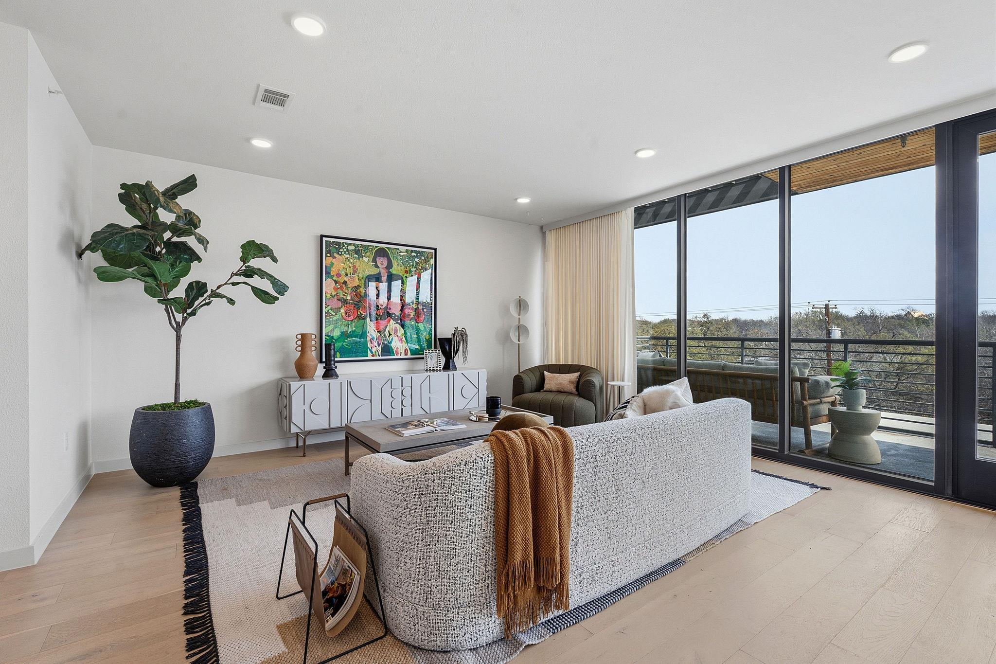 1600 S 1st St # 410, Austin, TX 78704