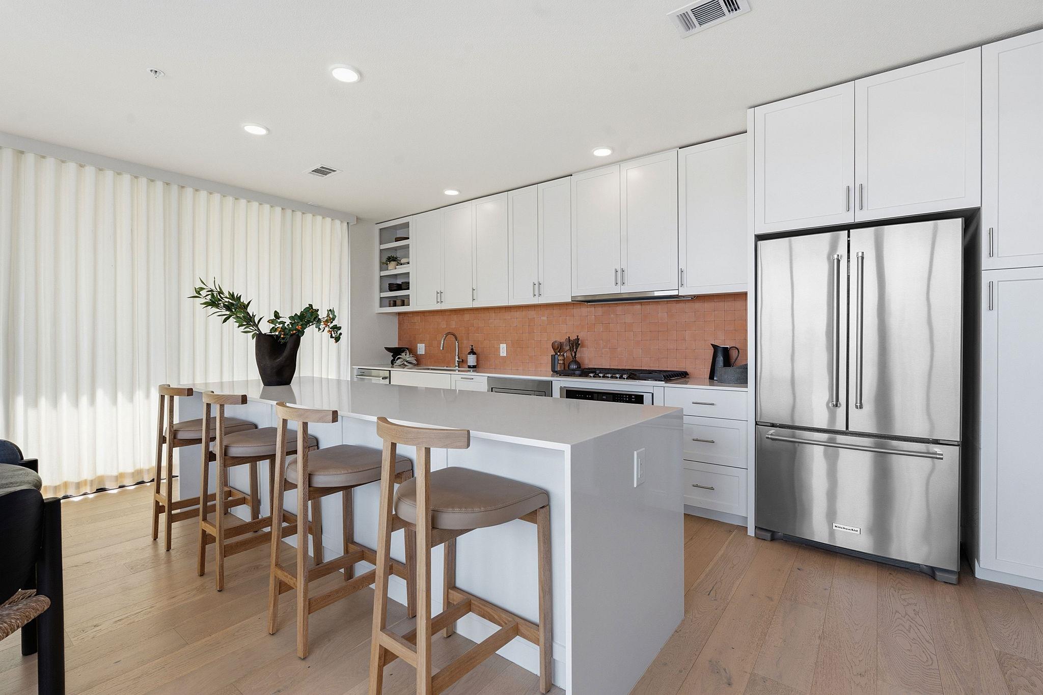 1600 S 1st St # 410, Austin, TX 78704