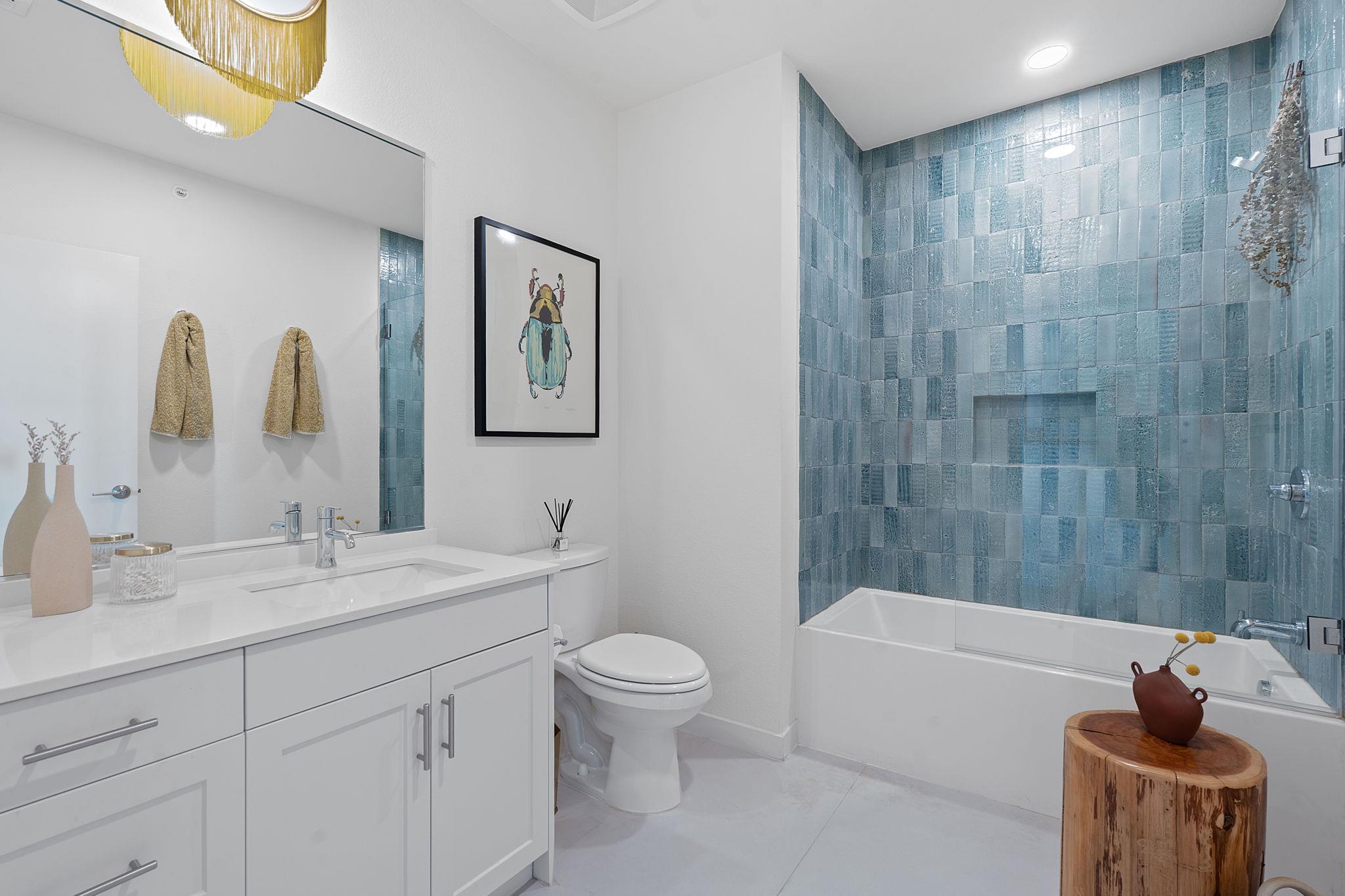 1600 S 1st St # 410, Austin, TX 78704