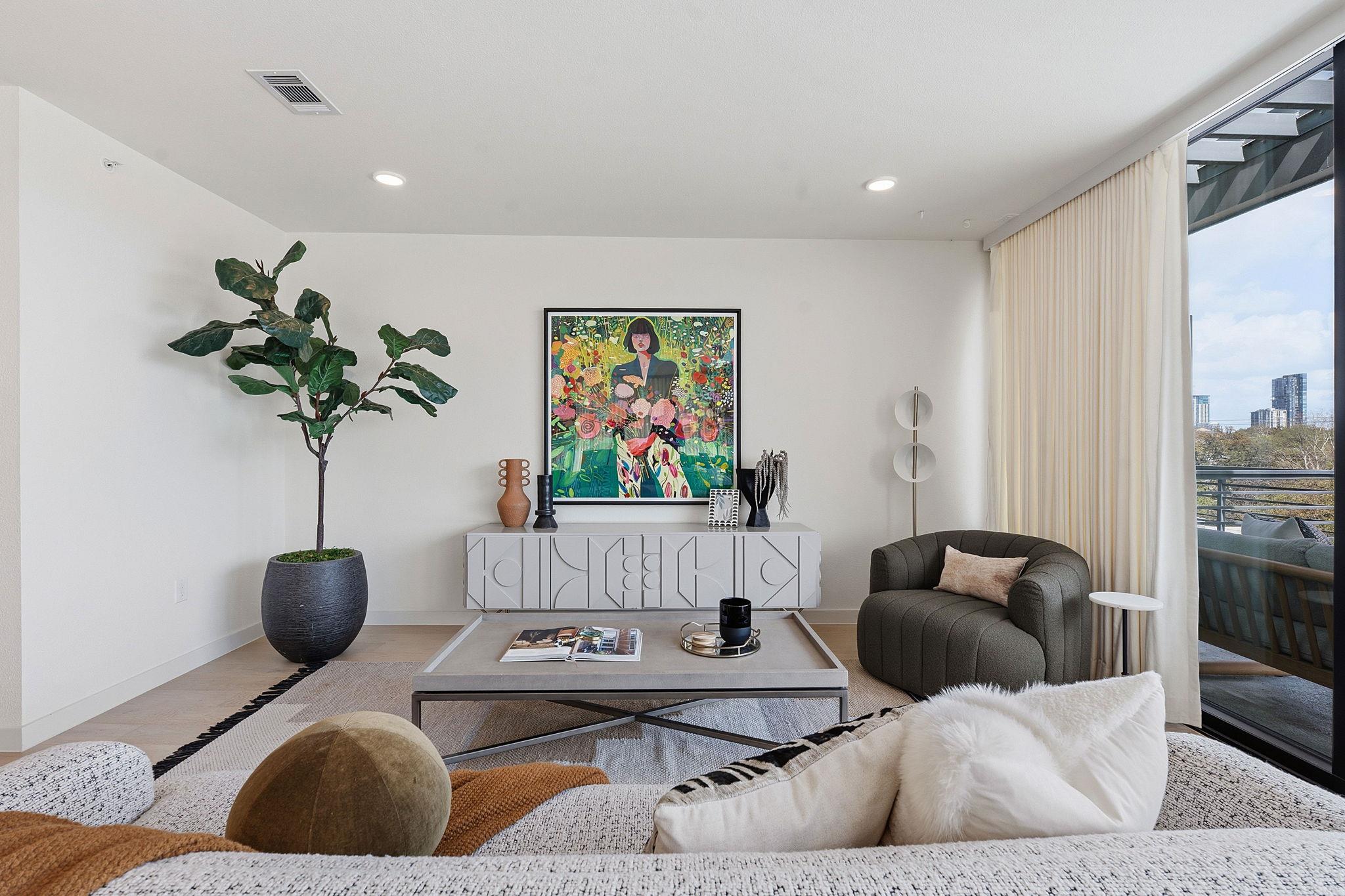 1600 S 1st St # 410, Austin, TX 78704