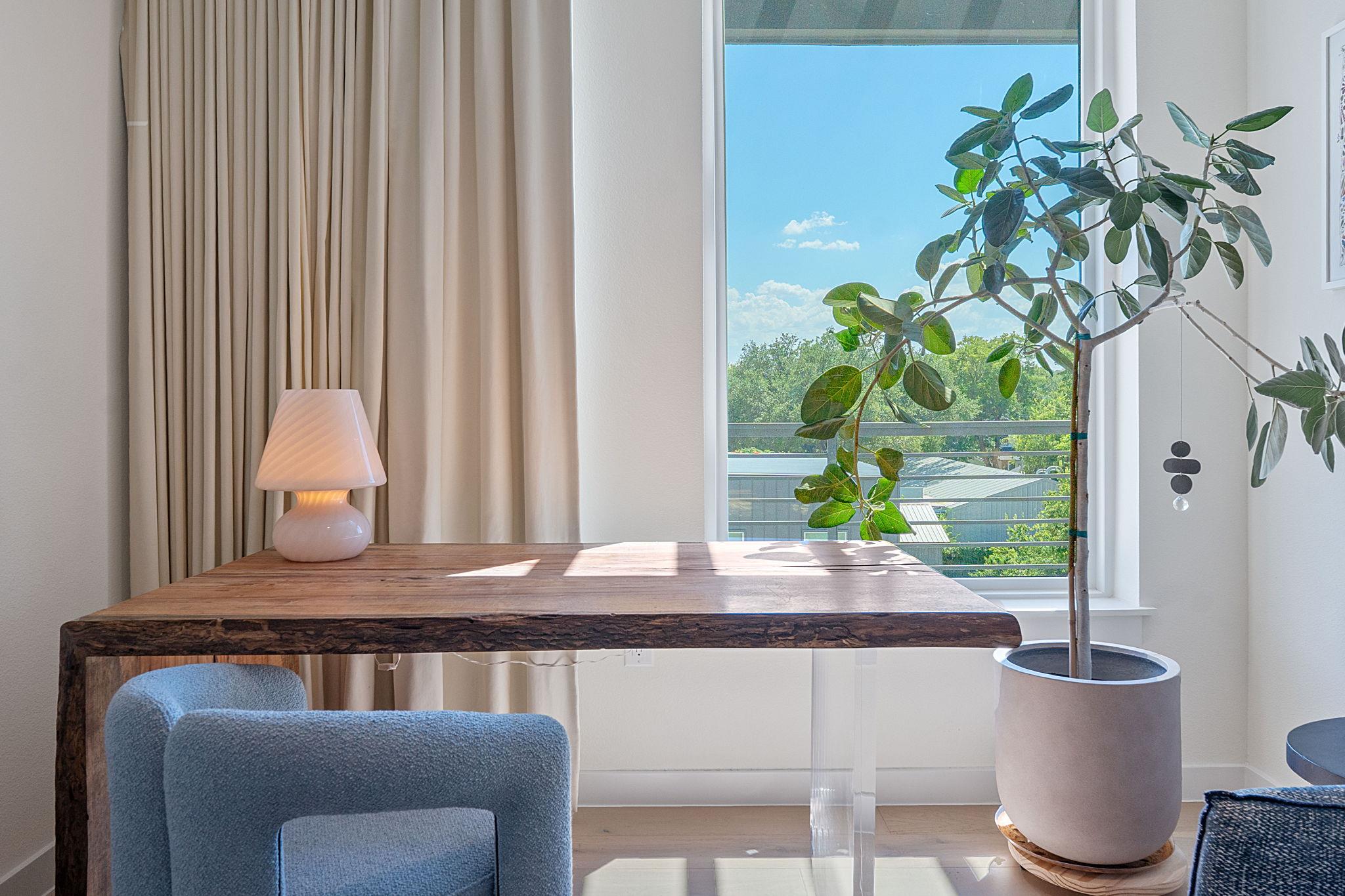 1600 S 1st St # 410, Austin, TX 78704