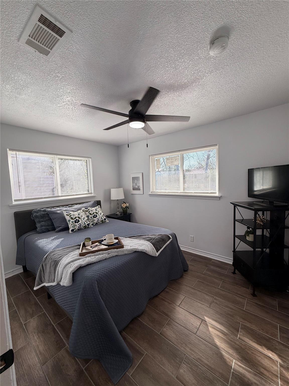 6010 Waycross Dr, Austin, TX 78745