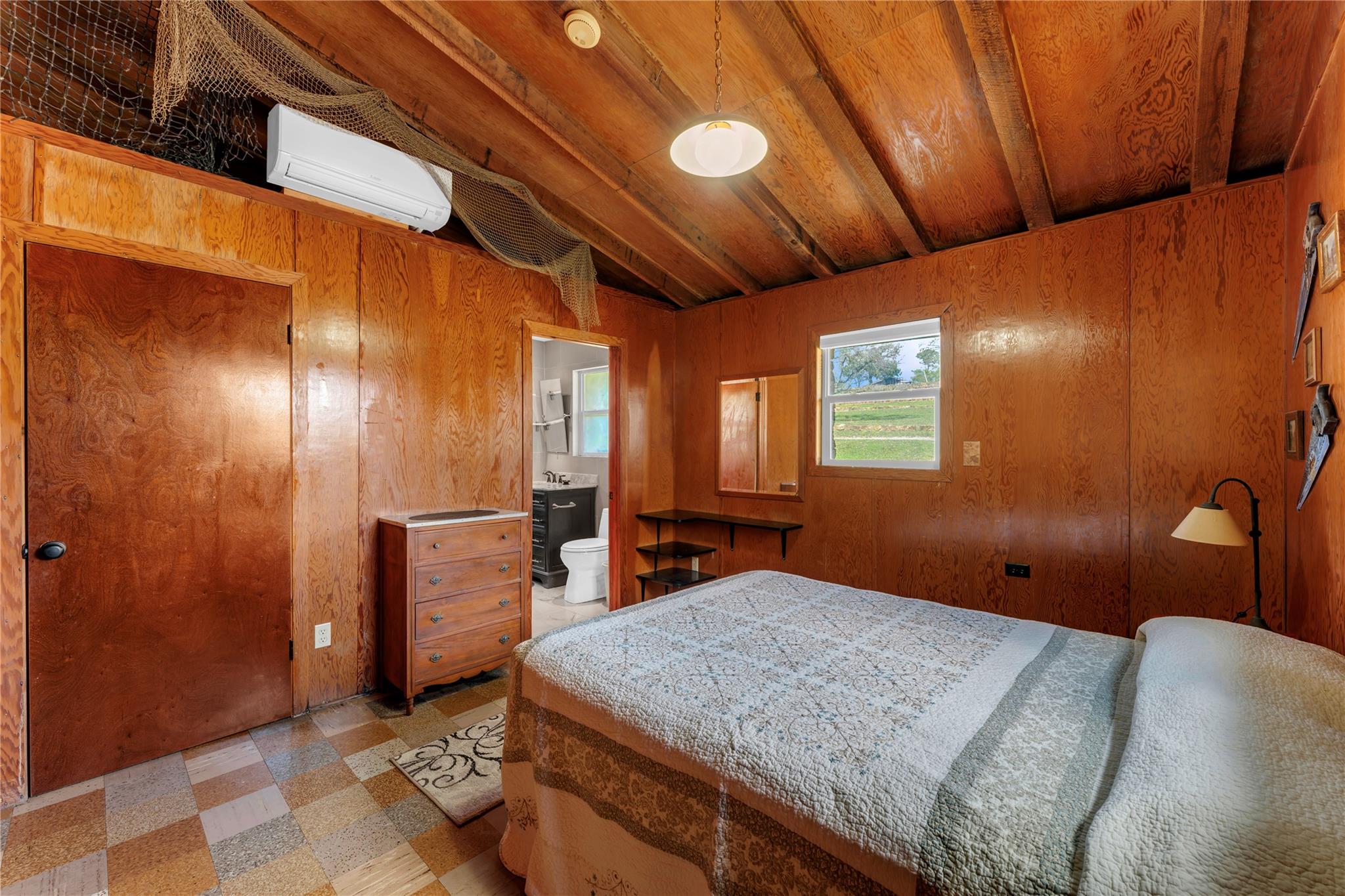 212 Baker Ln, Burnet, TX 78611