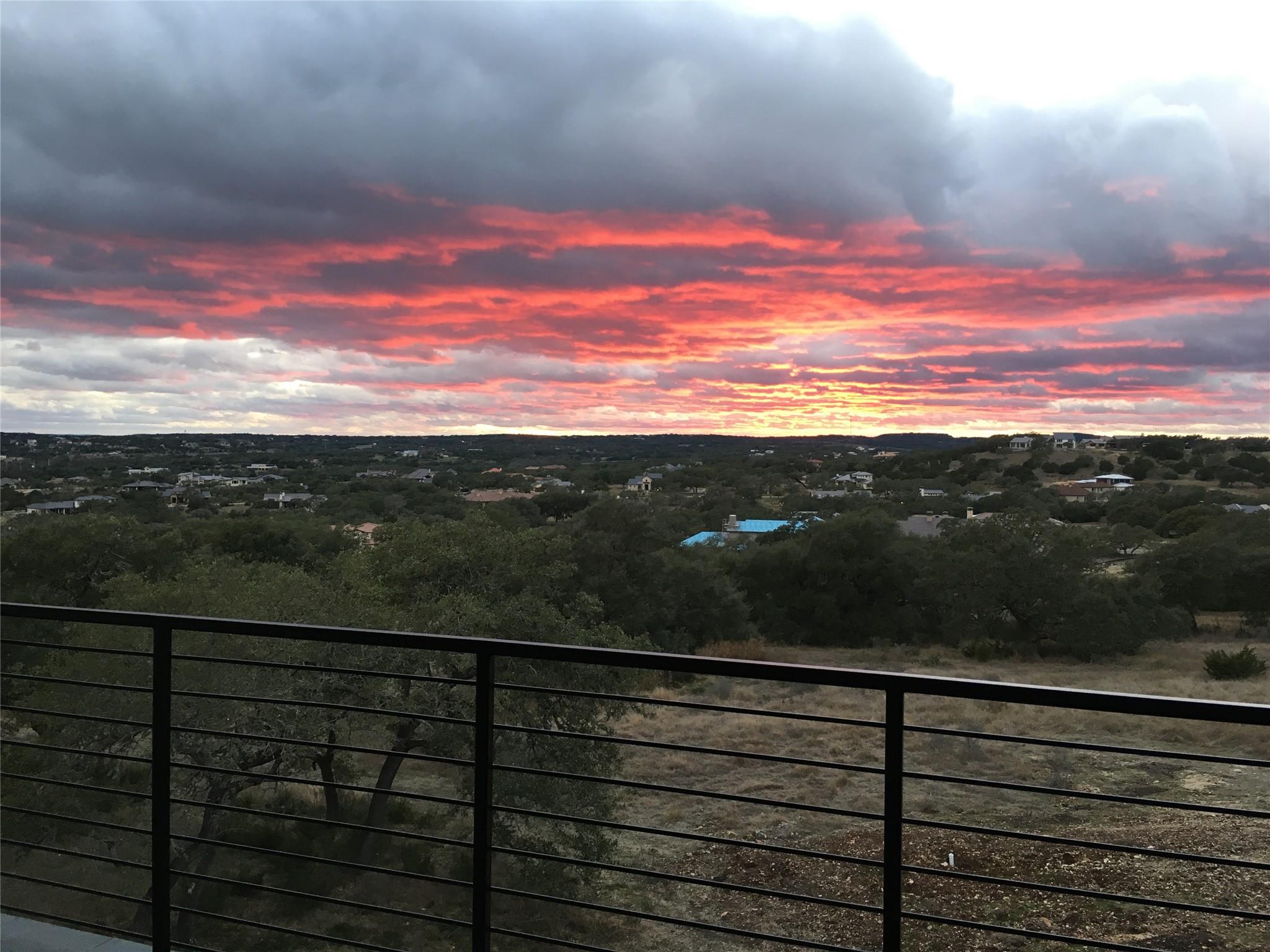 17724 Flagler Dr, Austin, TX 78738