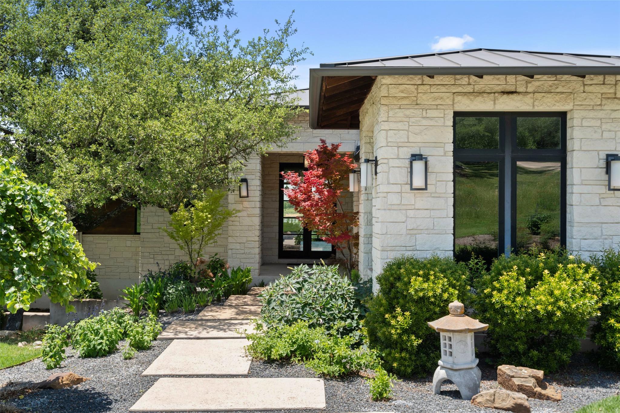 17724 Flagler Dr, Austin, TX 78738