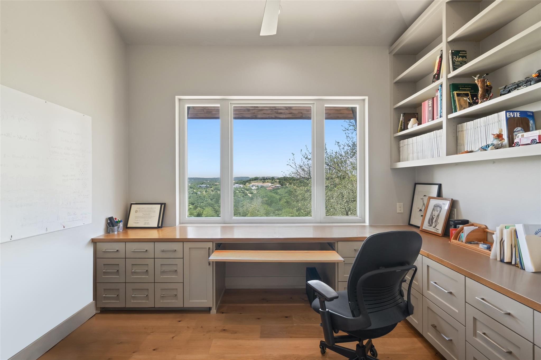 17724 Flagler Dr, Austin, TX 78738